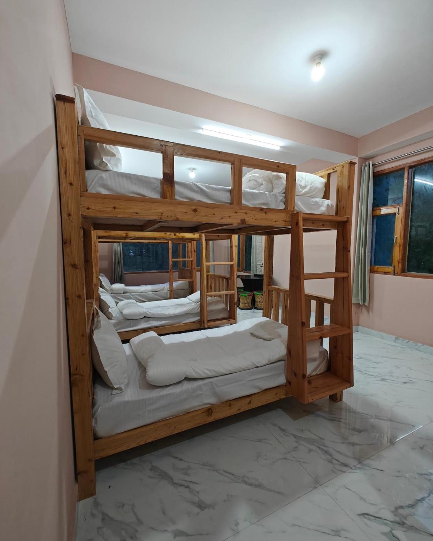 6-Bed Mixed Dormitory Room