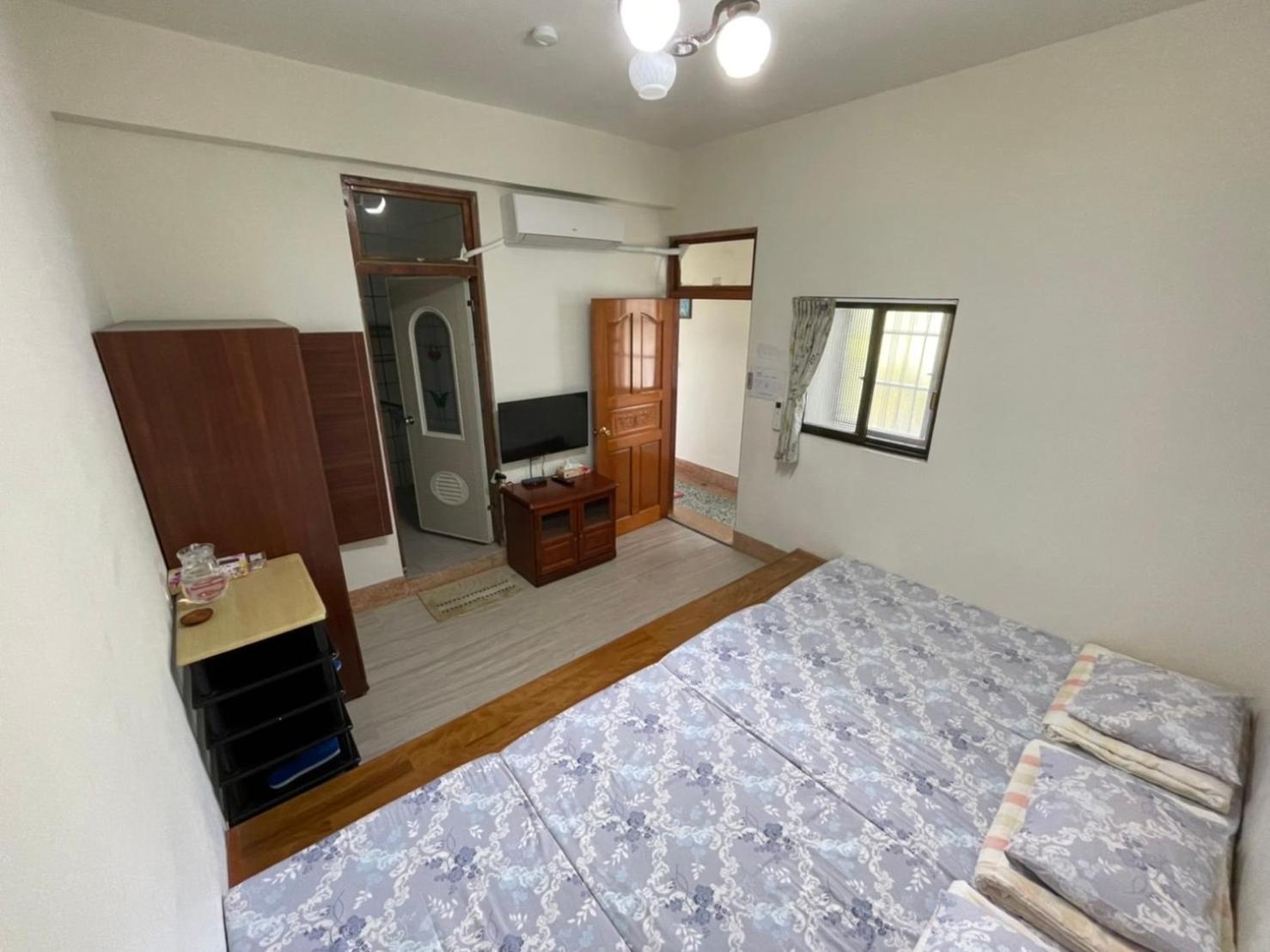 Quadruple Room with Bathroom photo 1