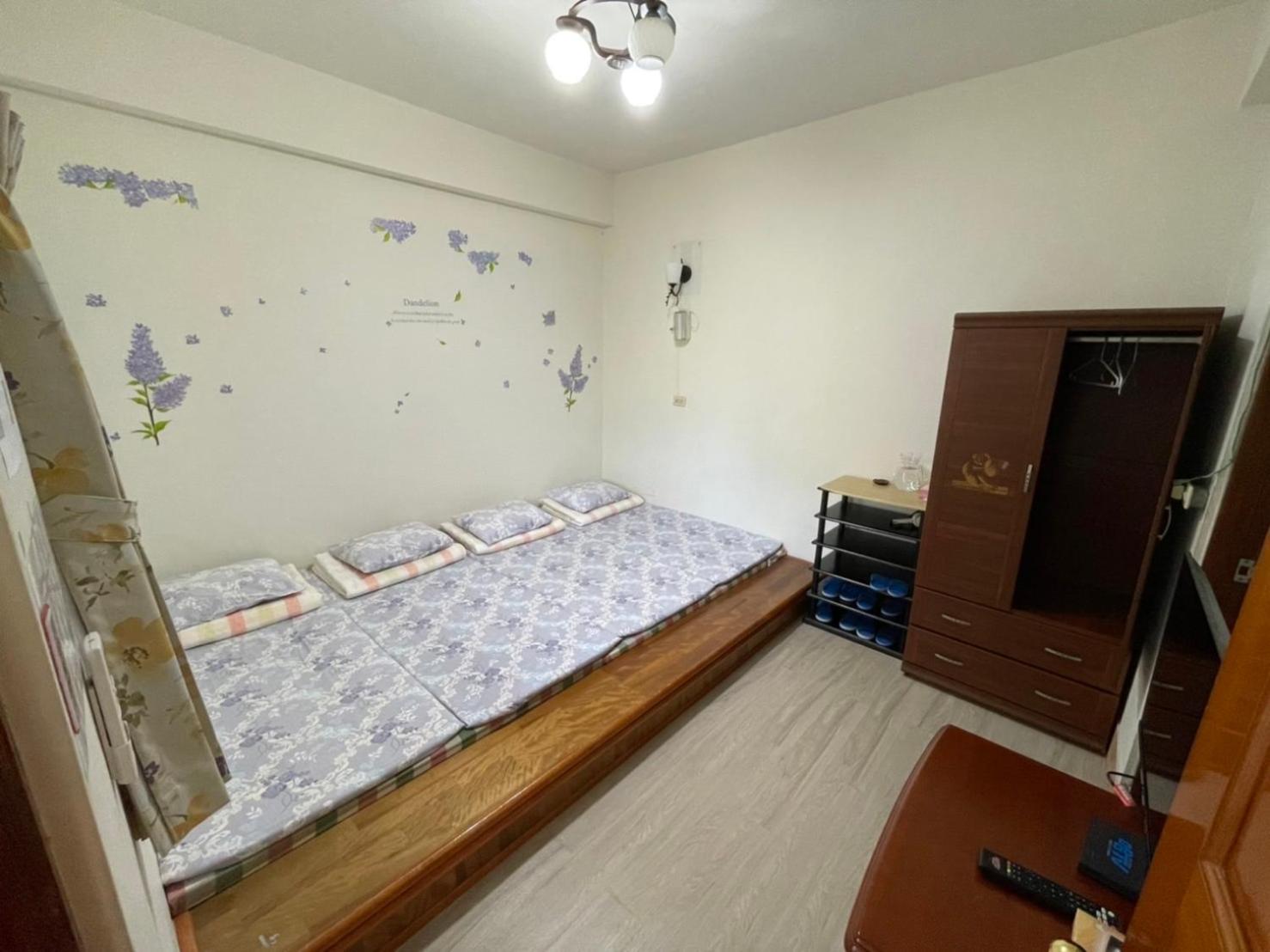 Quadruple Room with Bathroom photo 2
