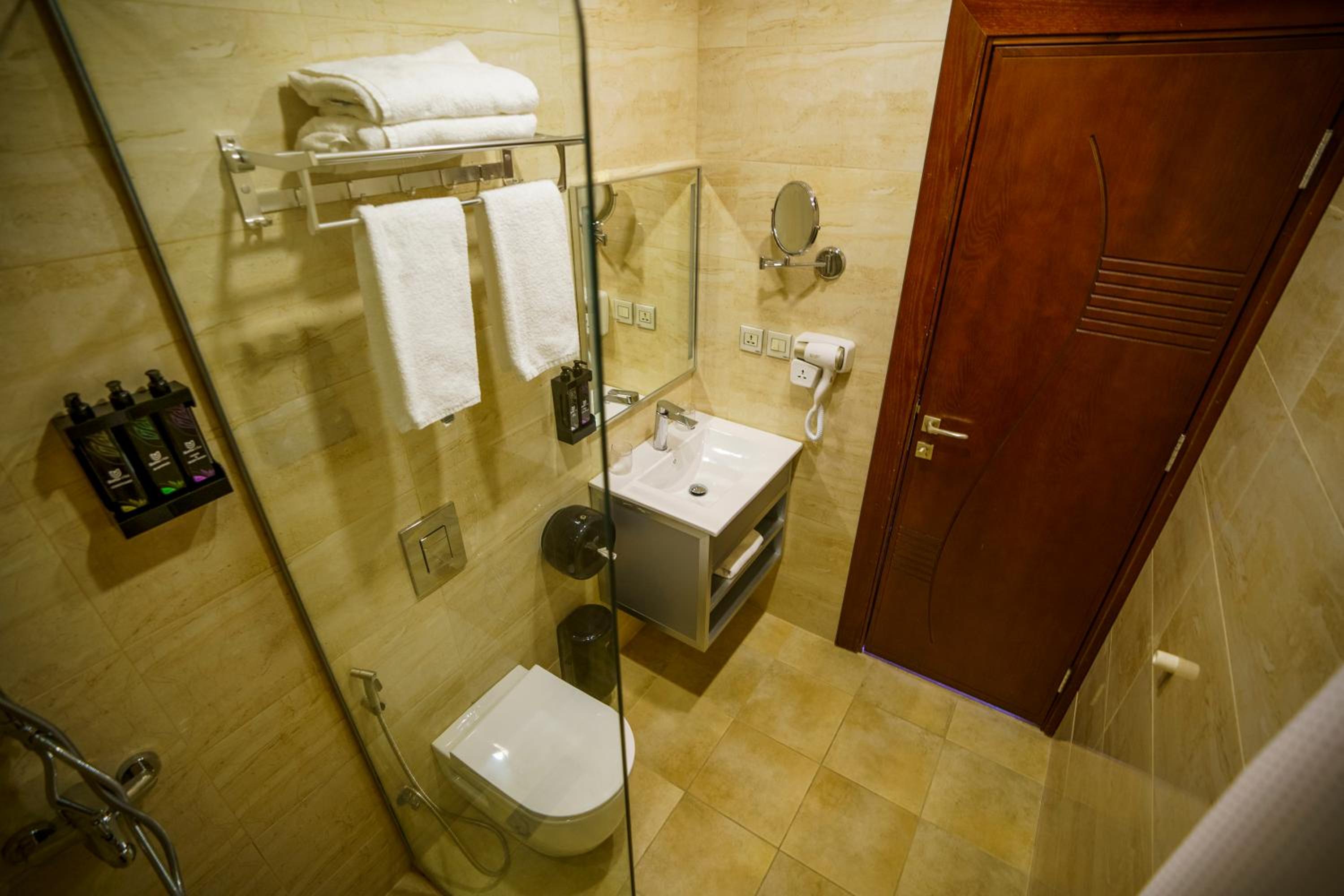 Double Room - Photo 1