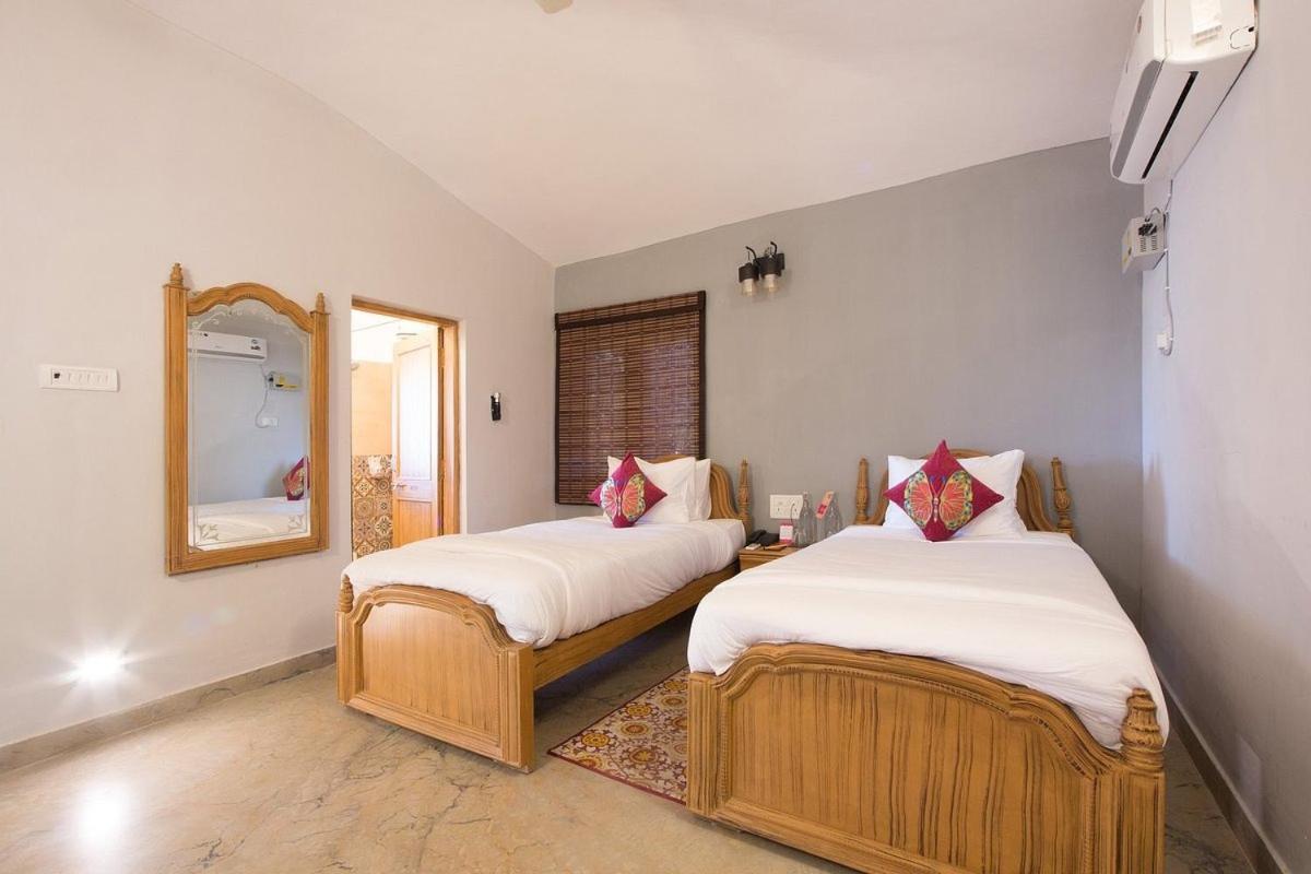 Large Double Room photo 2