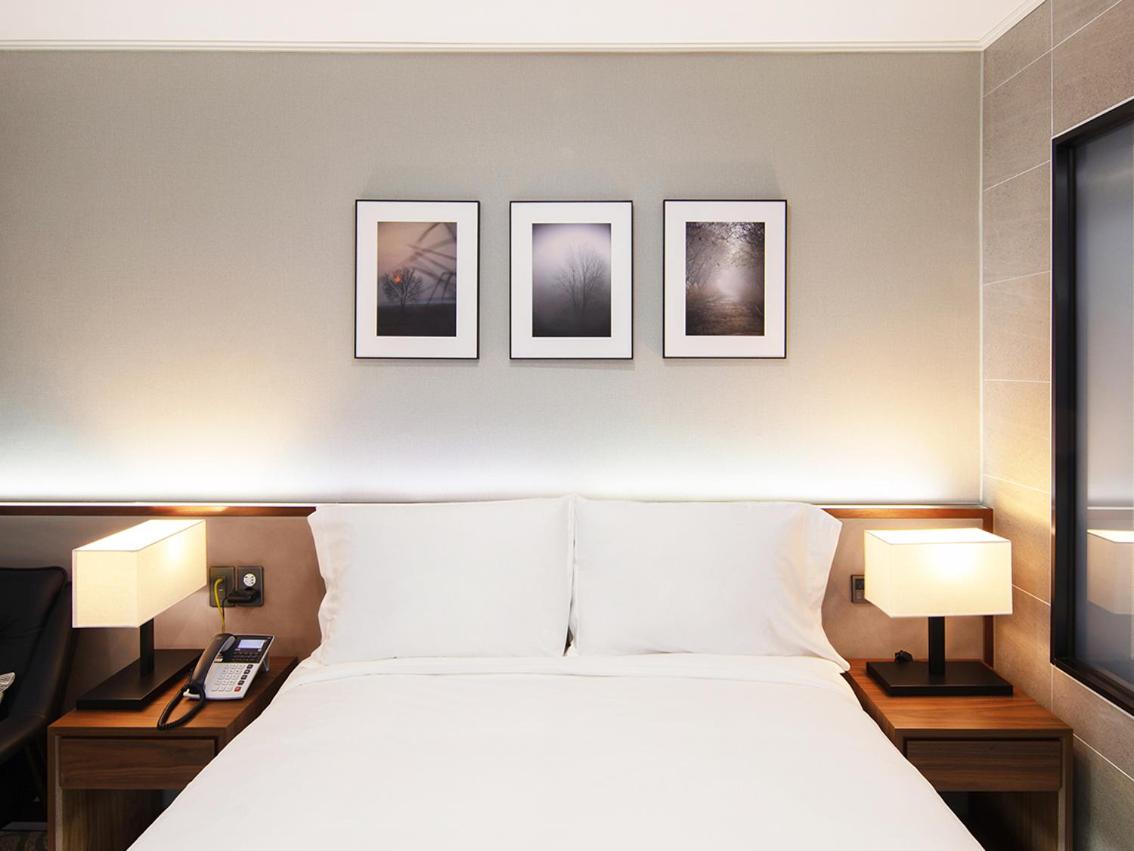 Standard Double Room - Photo 4