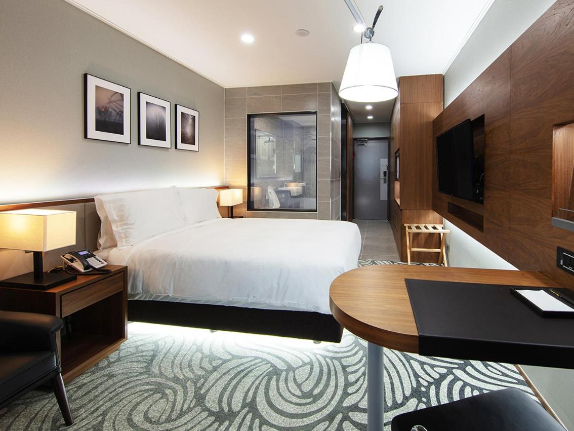 Standard Double Room - Photo 5