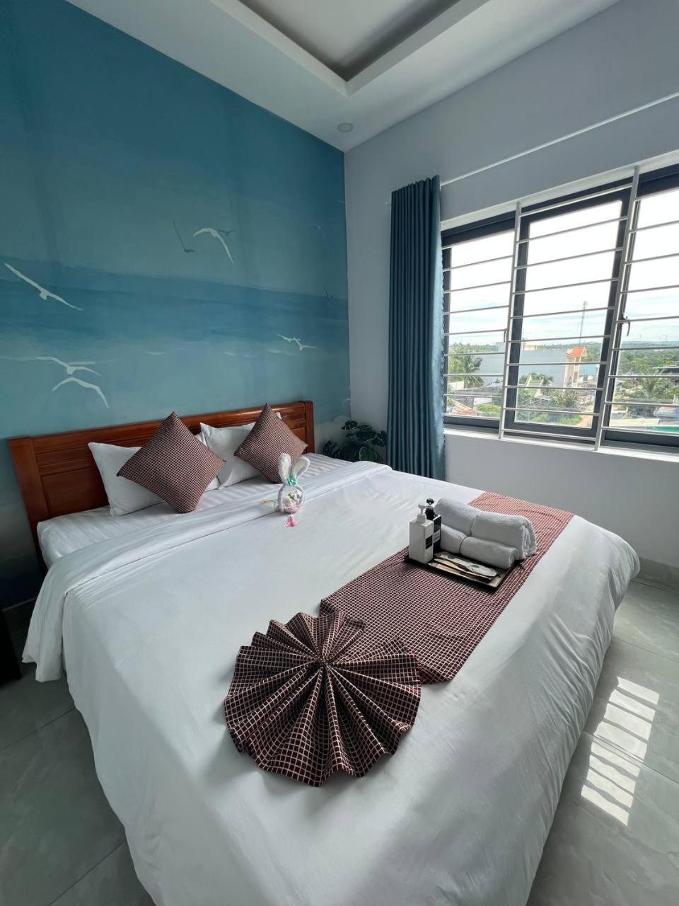 King Room with Sea View - Photo 40