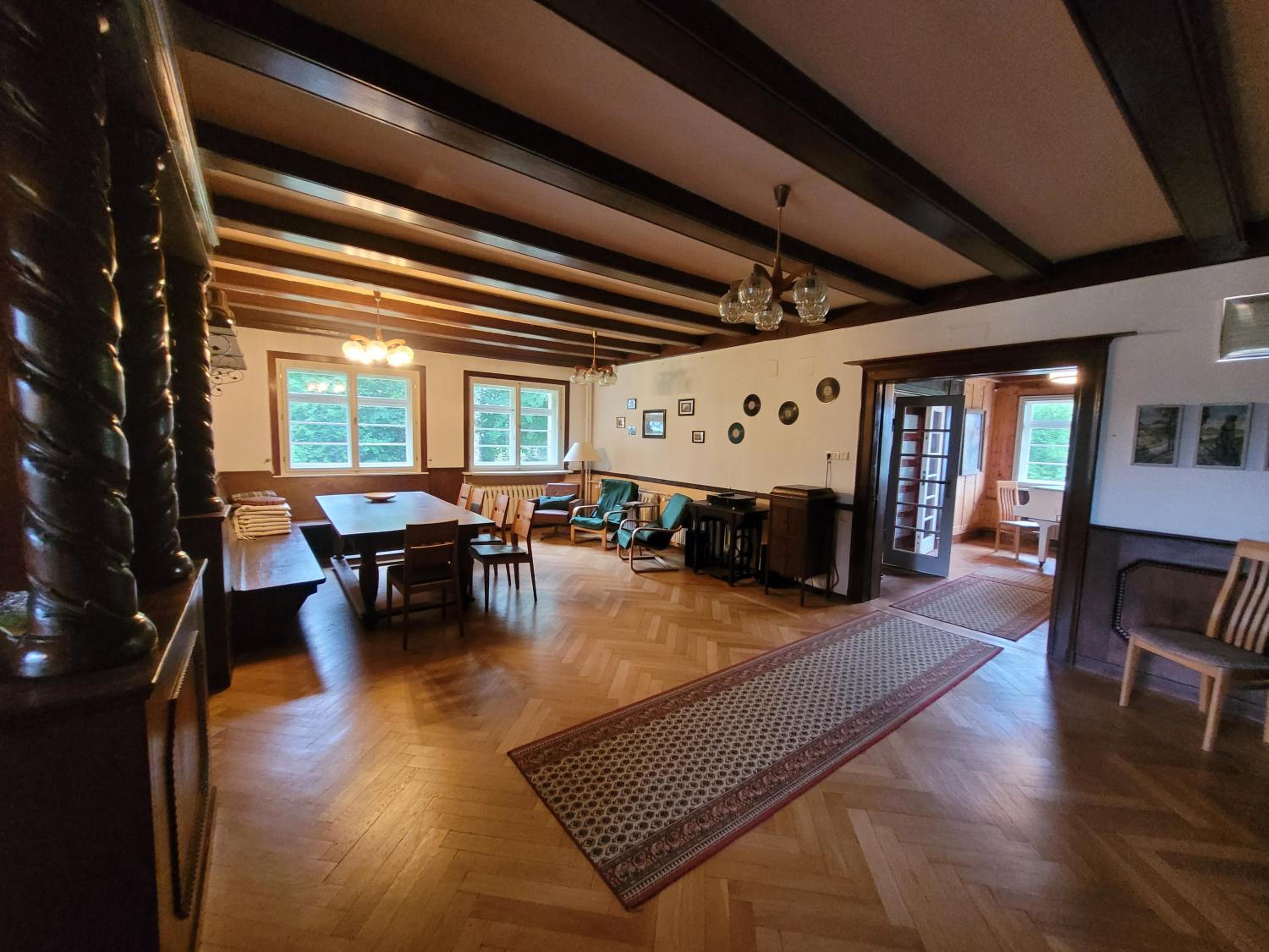 Villa with Garden View