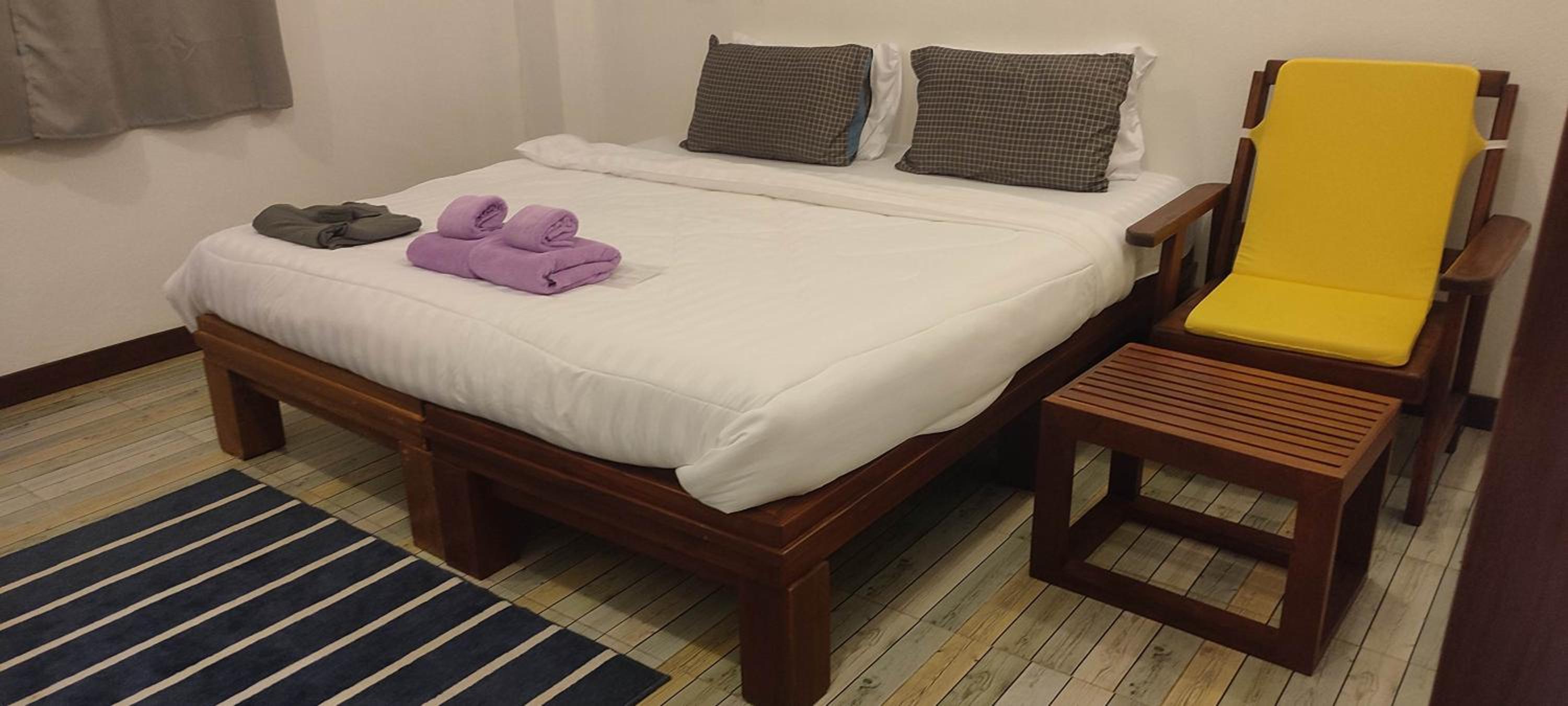 Standard Twin Room - Photo 1