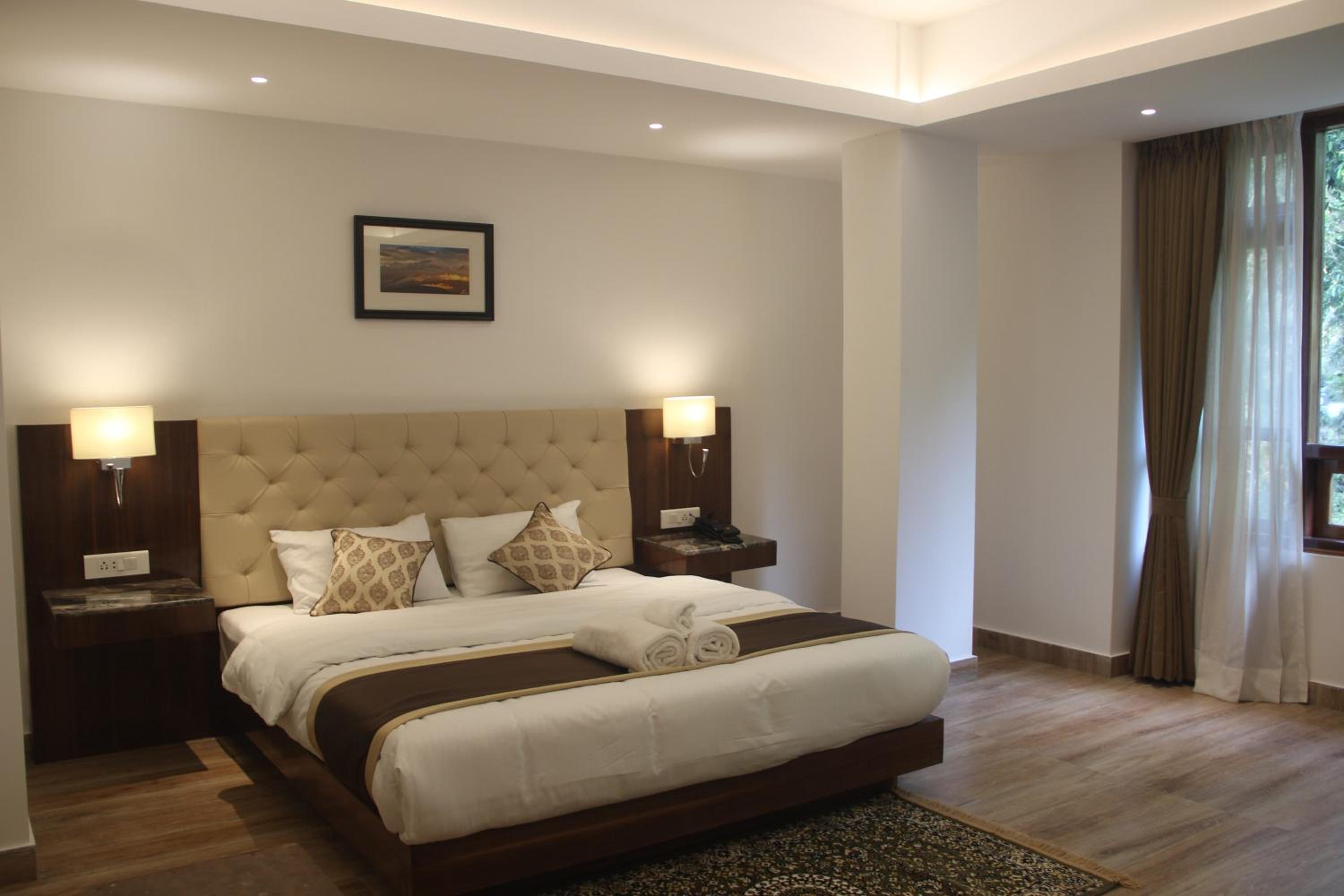 Standard King Room