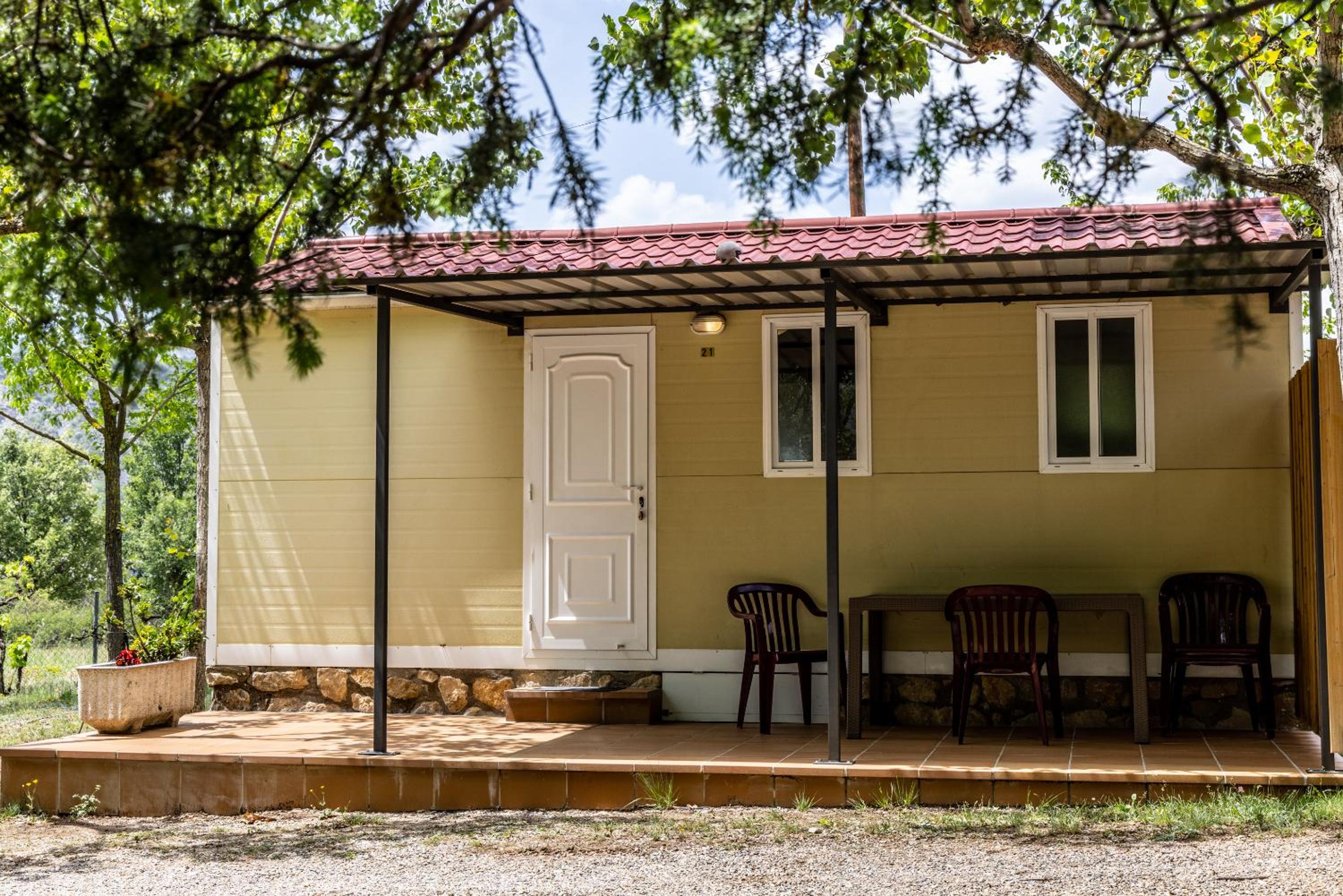 Mobile Home photo 3