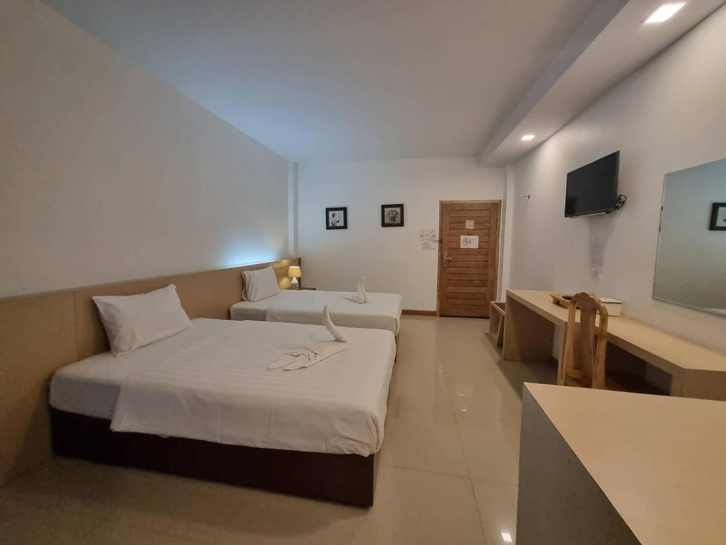 Single Room photo 1