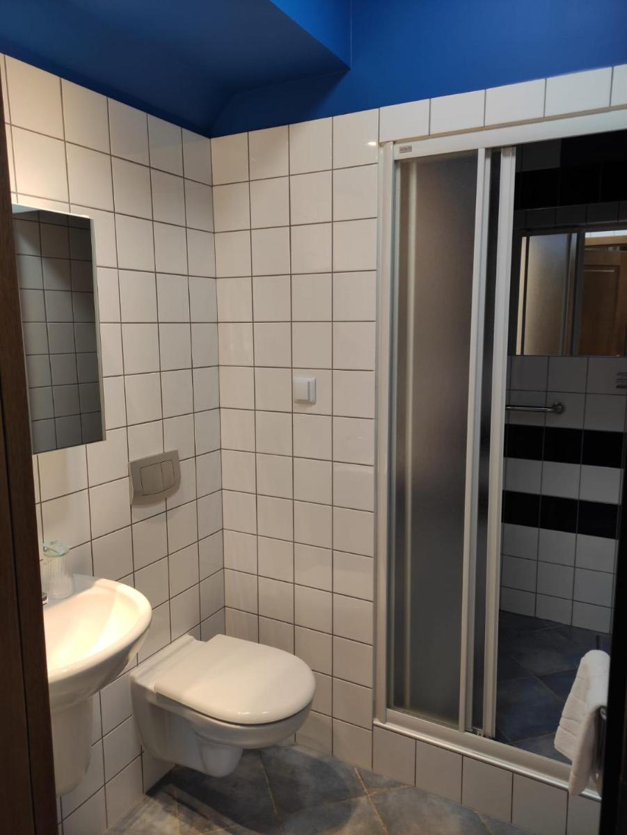 Standard Double Room - Photo 3