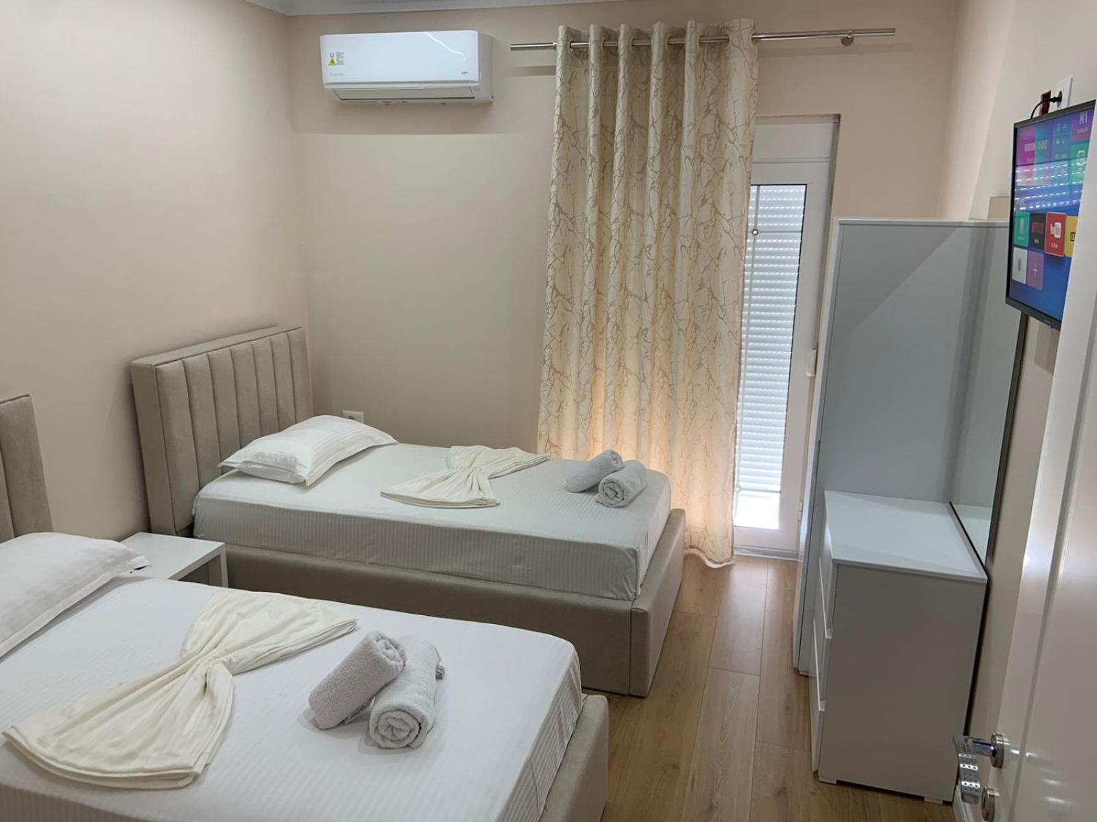 Twin Room with Balcony photo 1