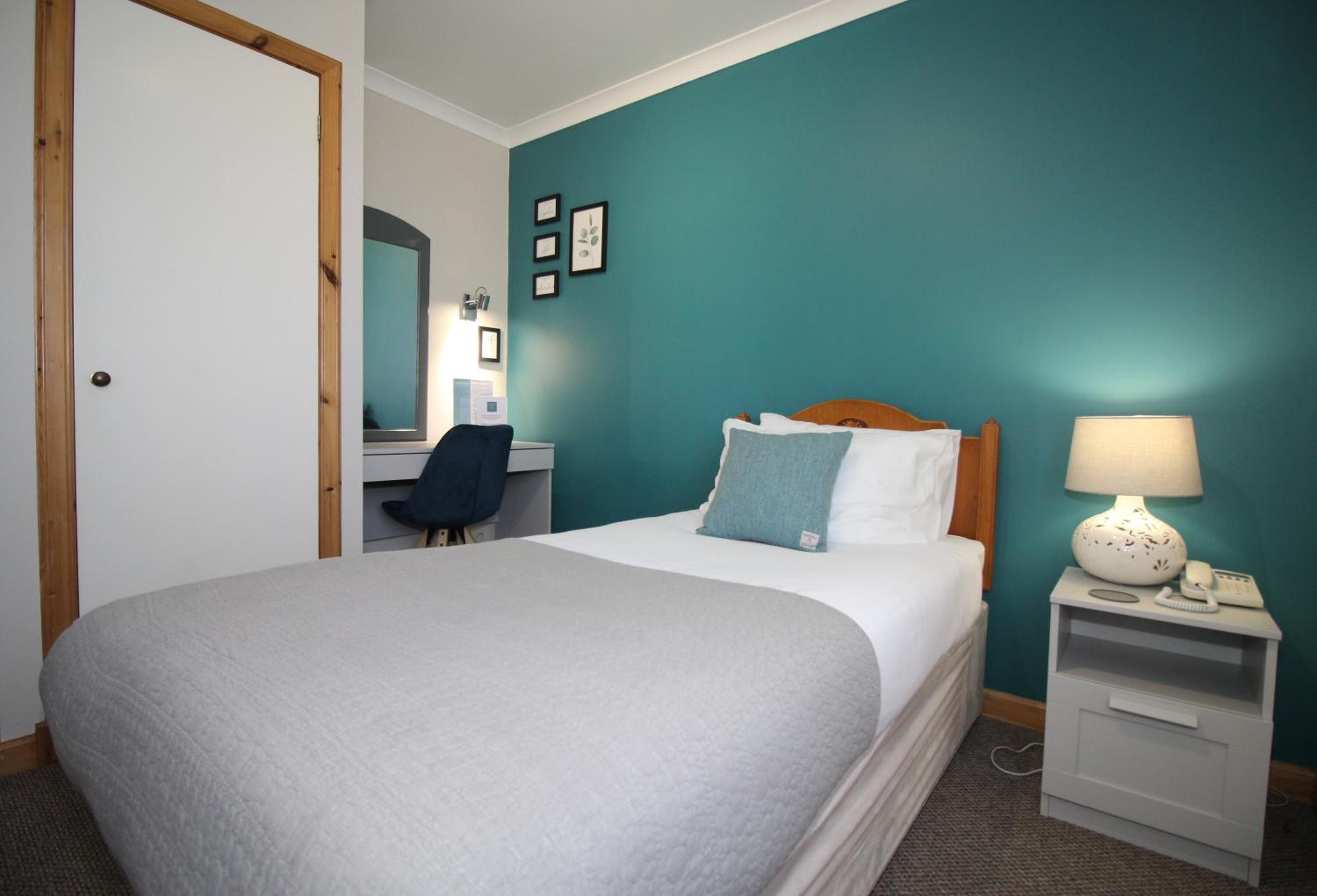 Single Room photo 1