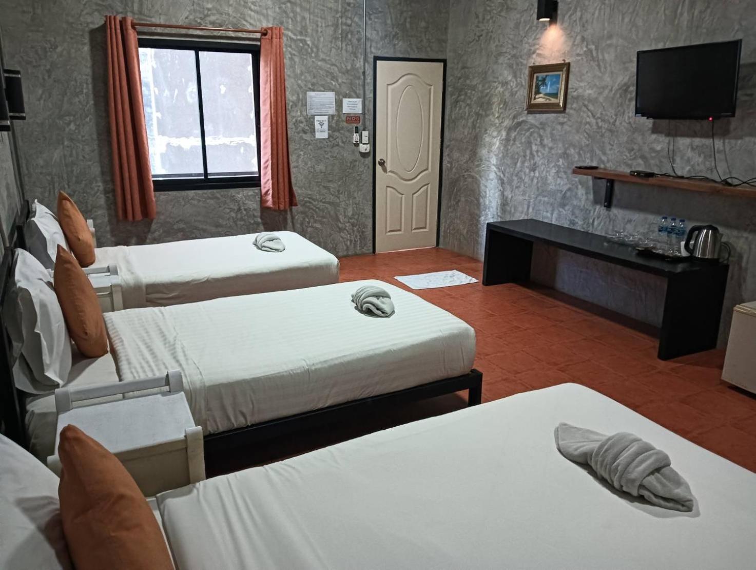 Standard Triple Room photo 1
