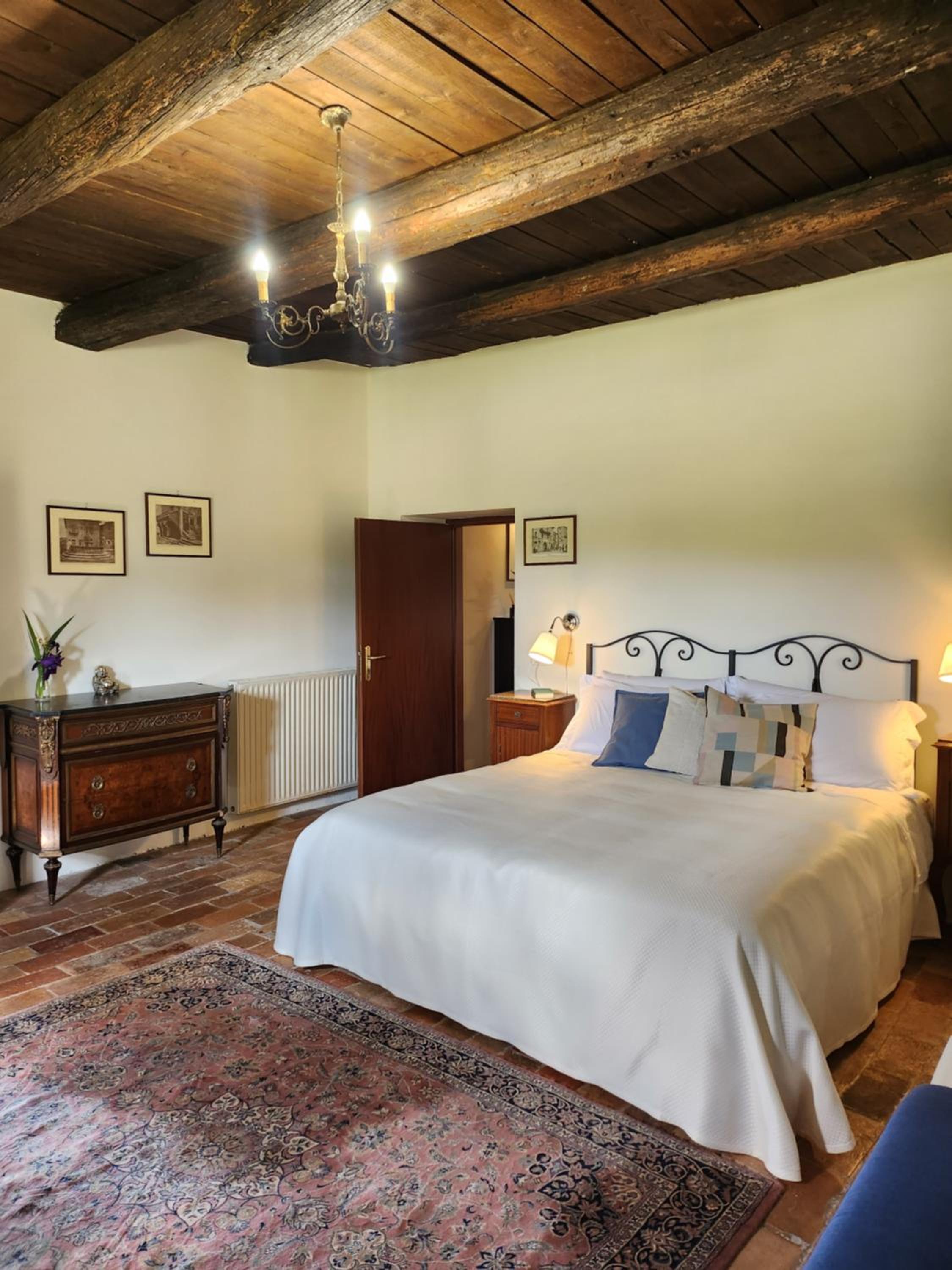 Deluxe Double or Twin Room with Pool Access photo 2