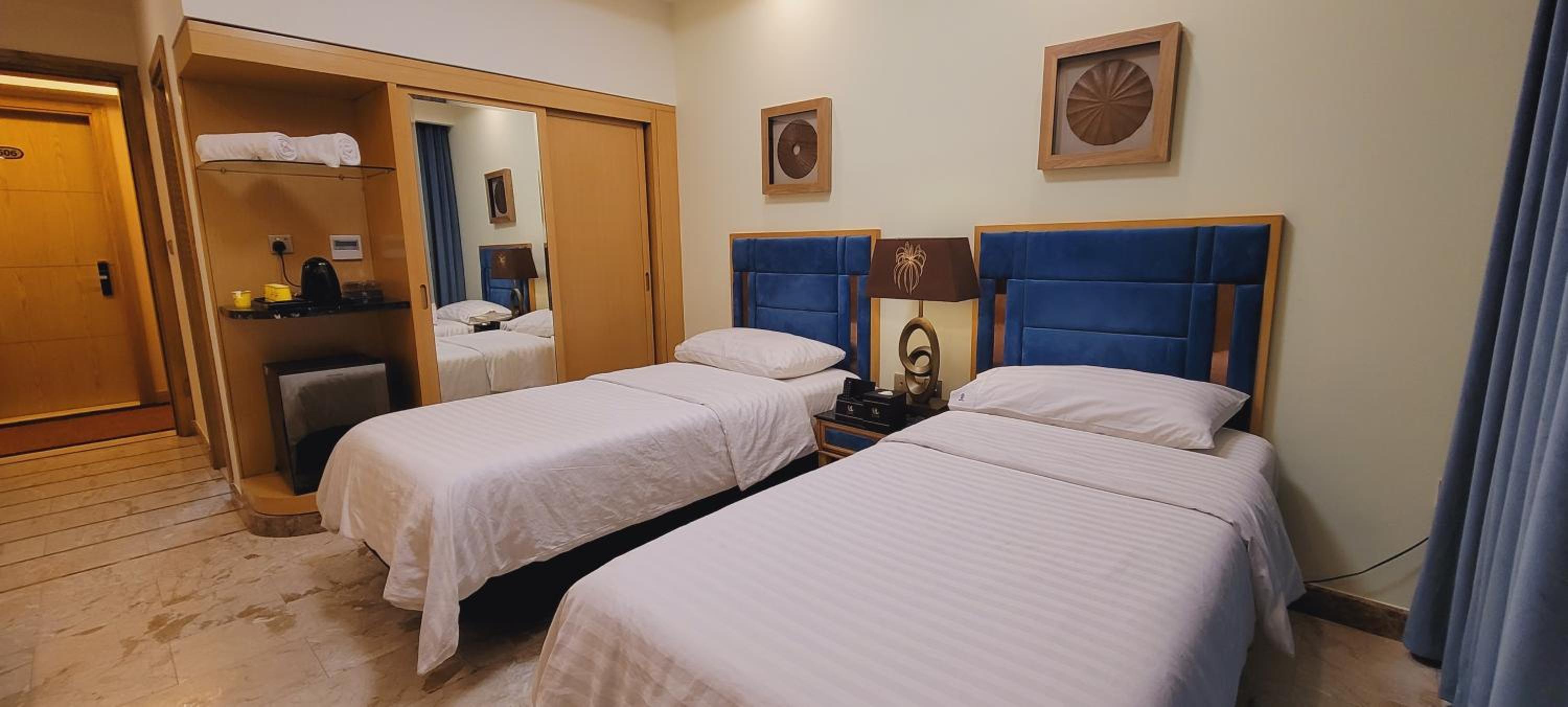 Twin Room photo 2