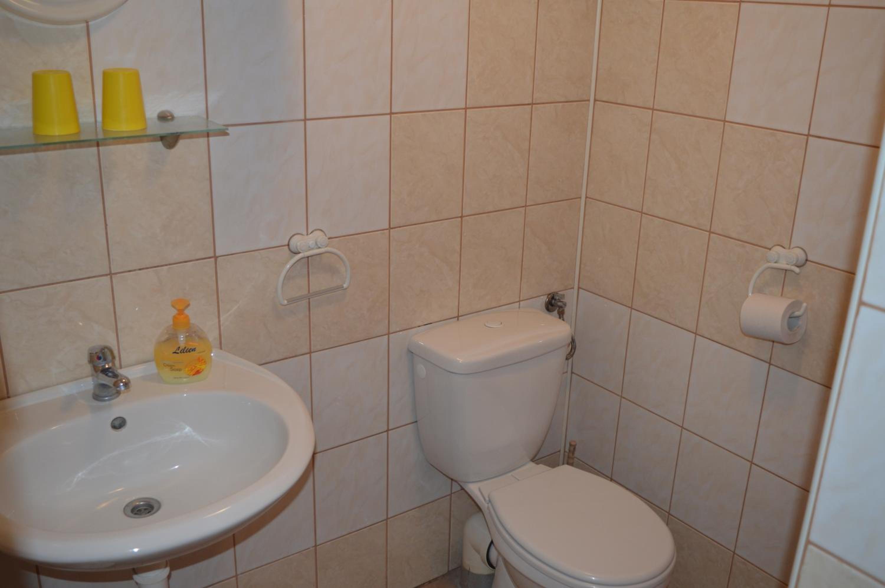 Quadruple Room with Bathroom photo 3
