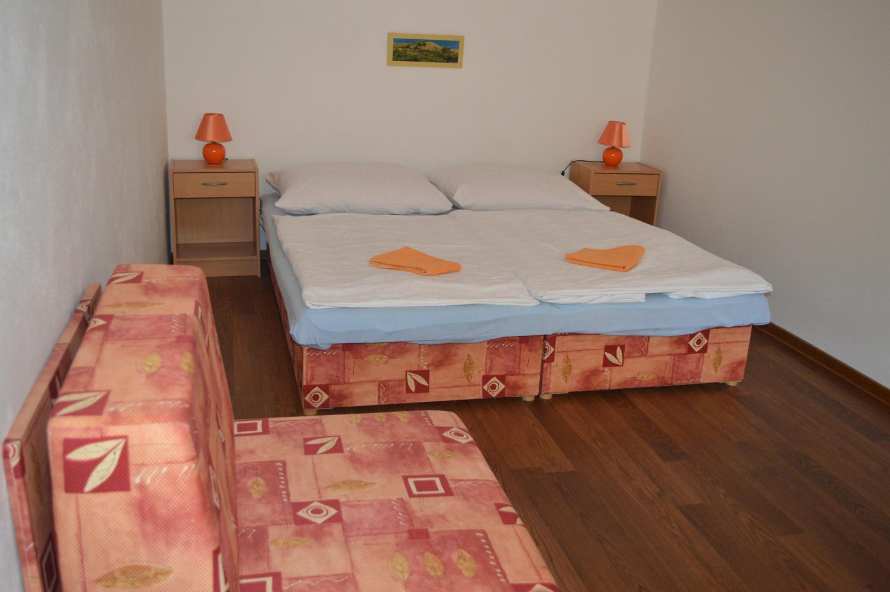 Double Room with Private Bathroom photo 2