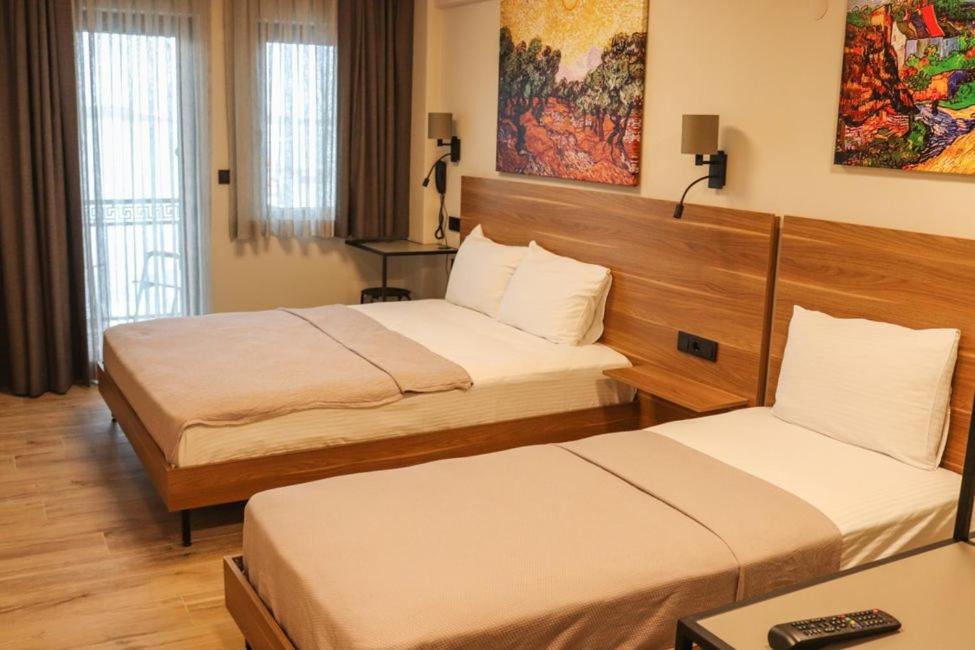 Standard Triple Room with Sea View photo 1