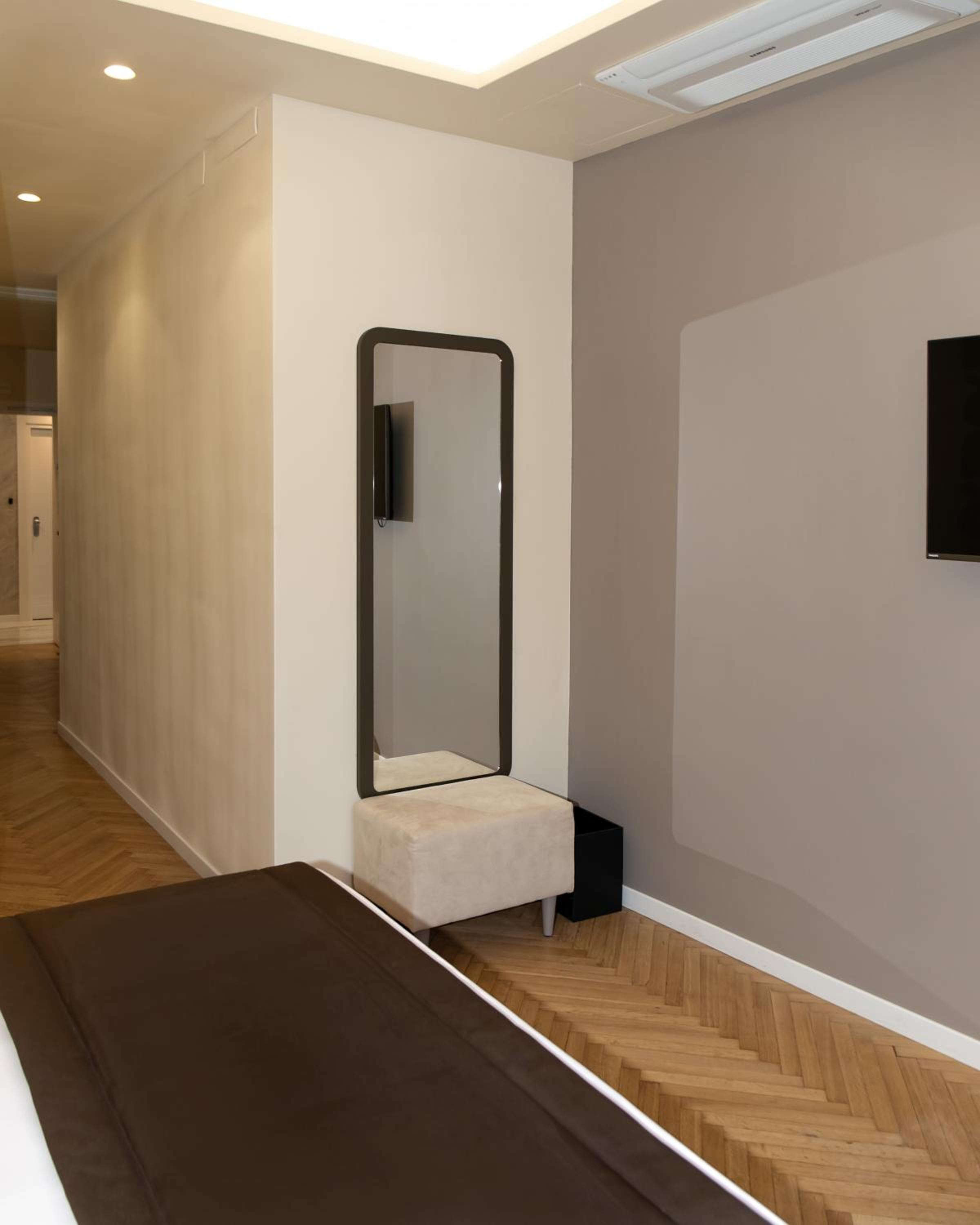 Suite Caravita