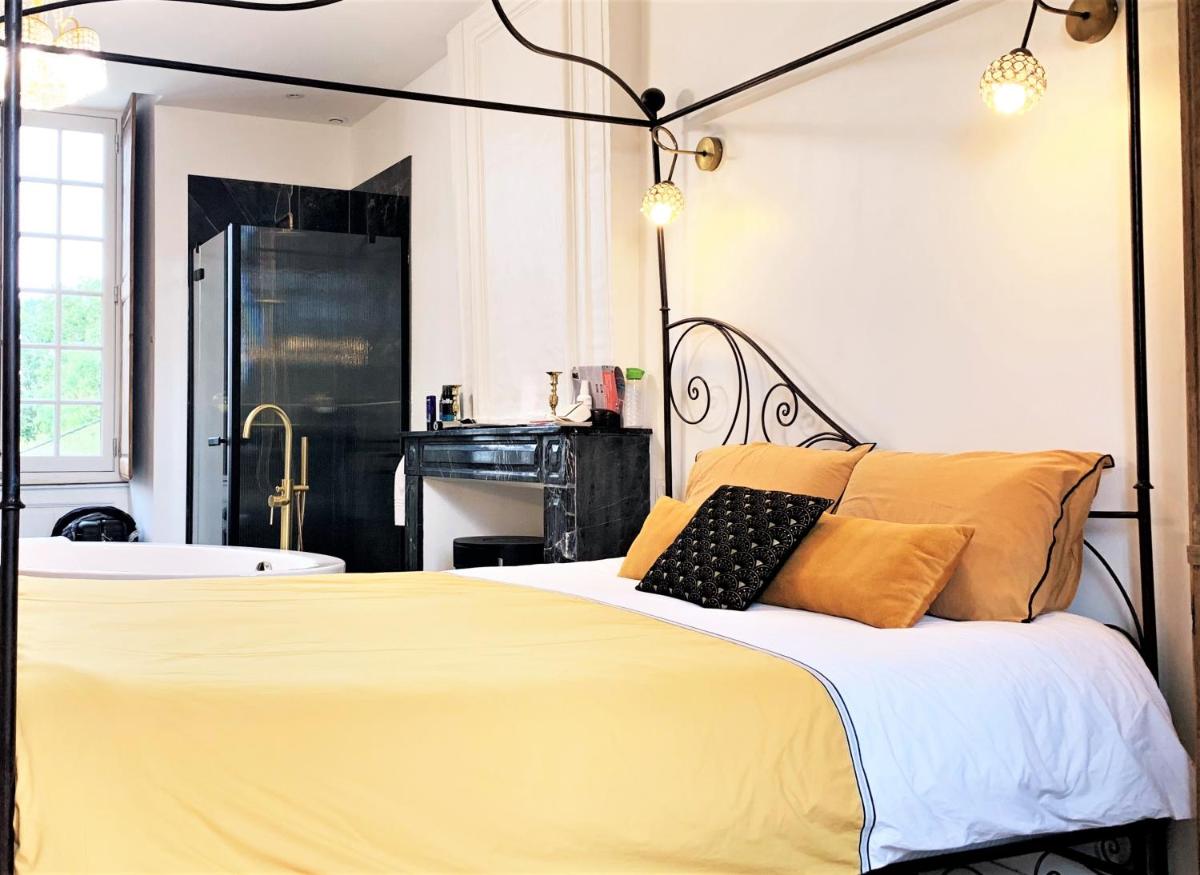 Deluxe Double Room - Photo 1