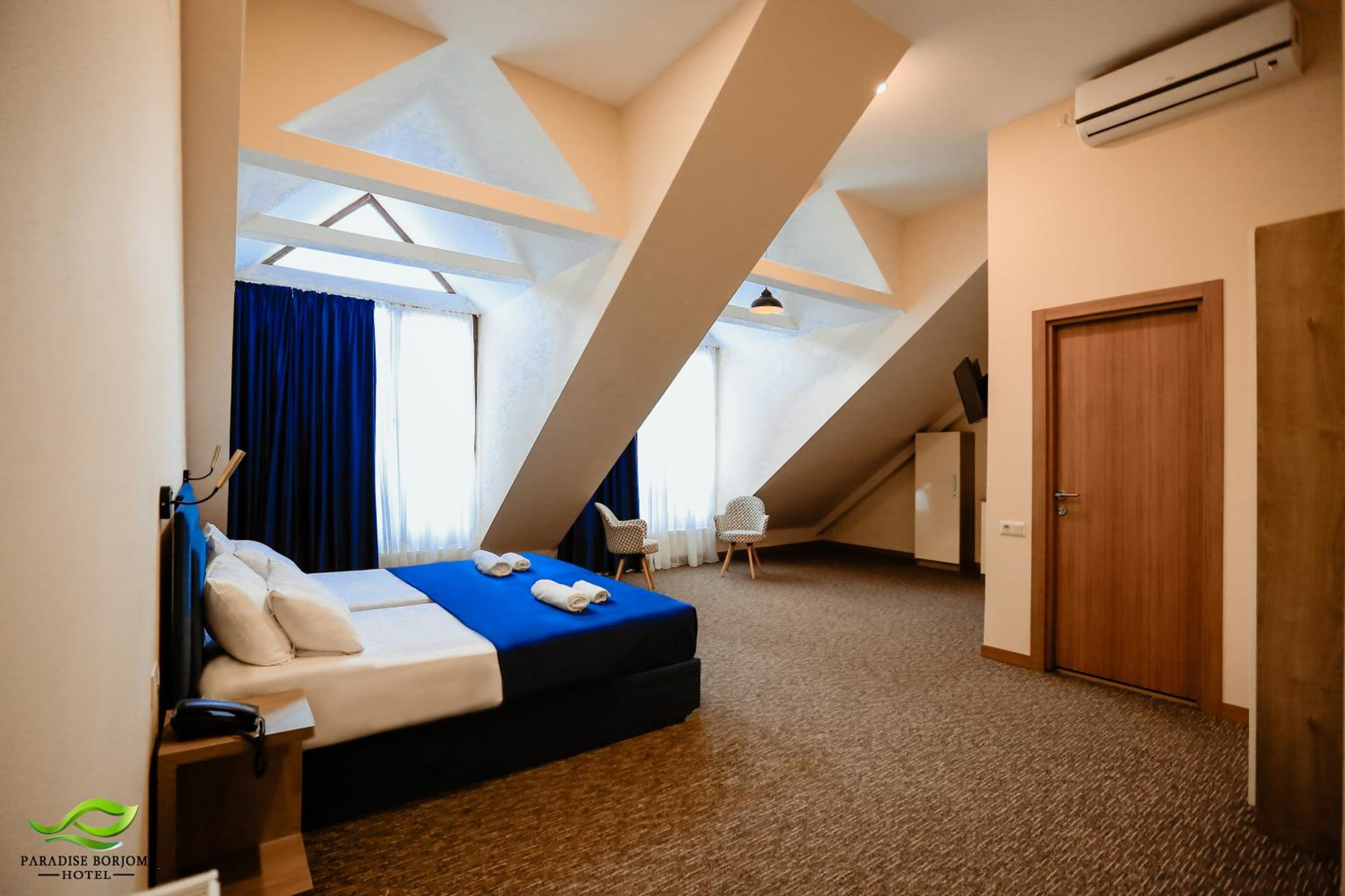 Standard Twin Room photo 3