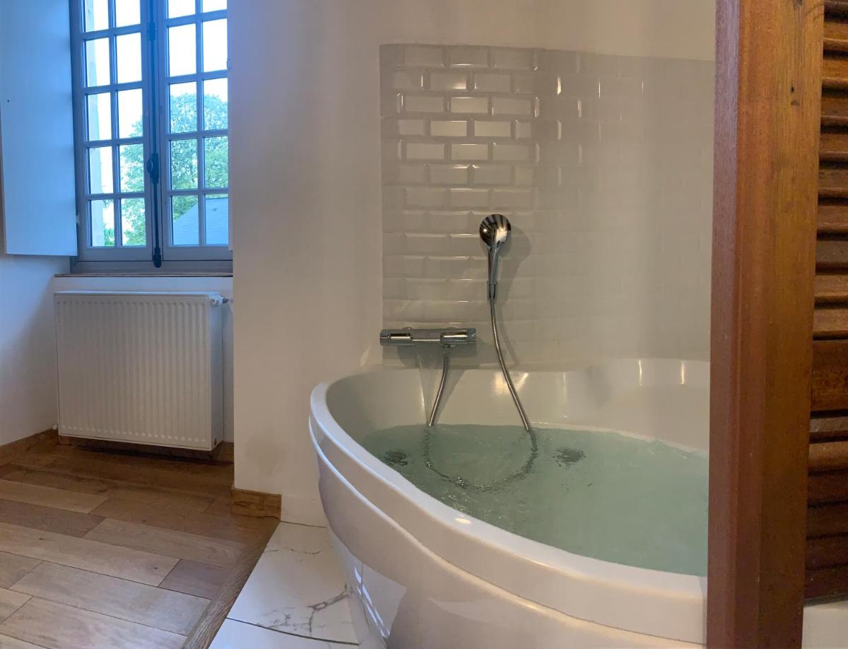 Deluxe Triple Room - Photo 15