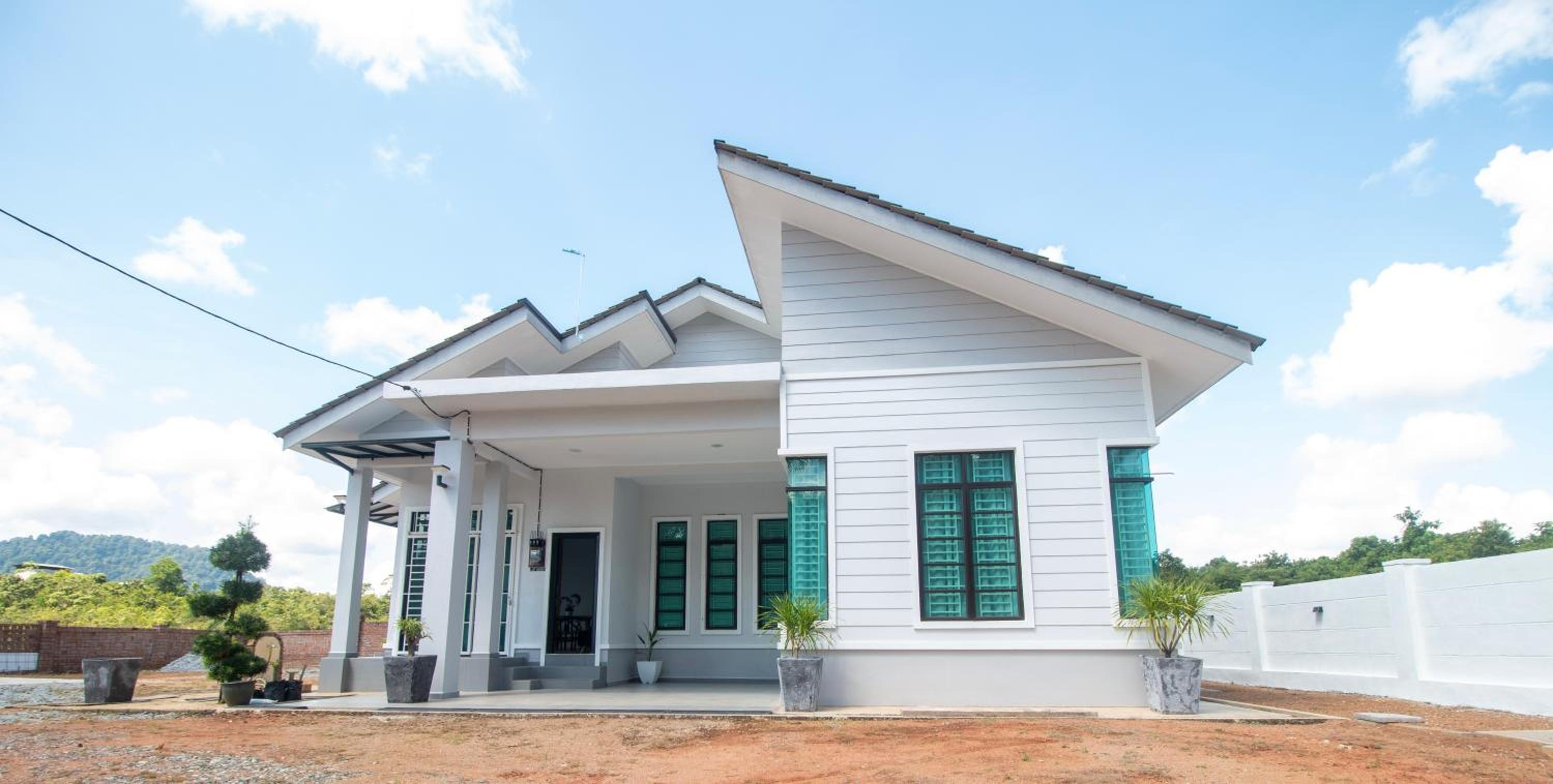 Three-Bedroom House photo 1