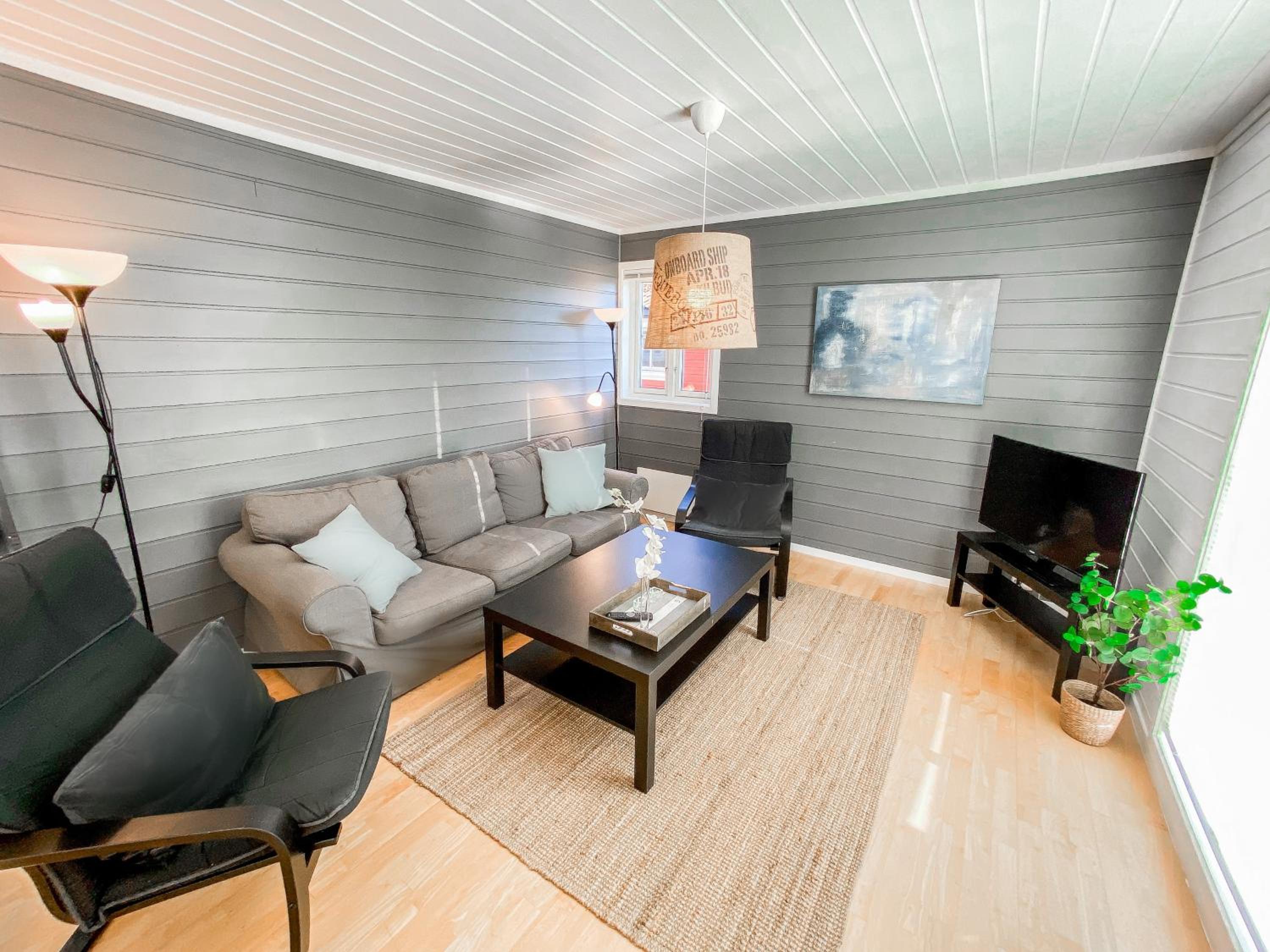 Apartment with Lake View photo 1