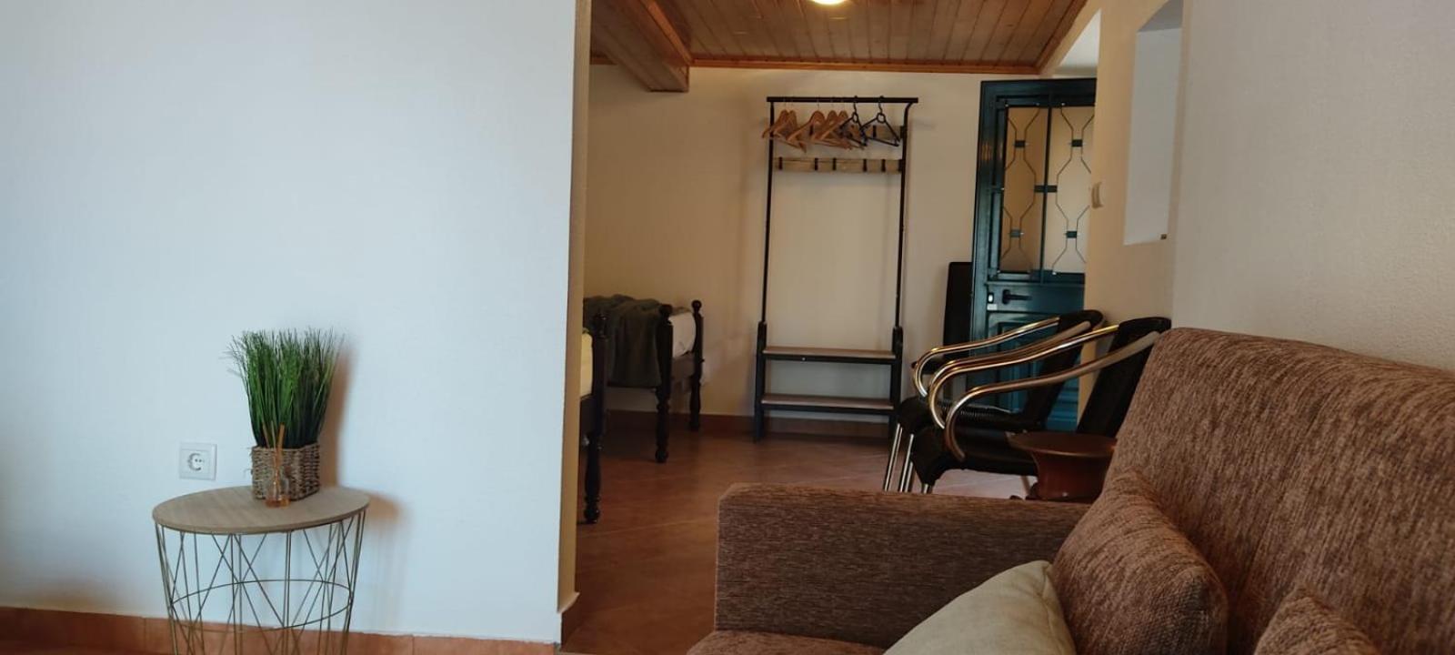 Twin Room with Terrace photo 3