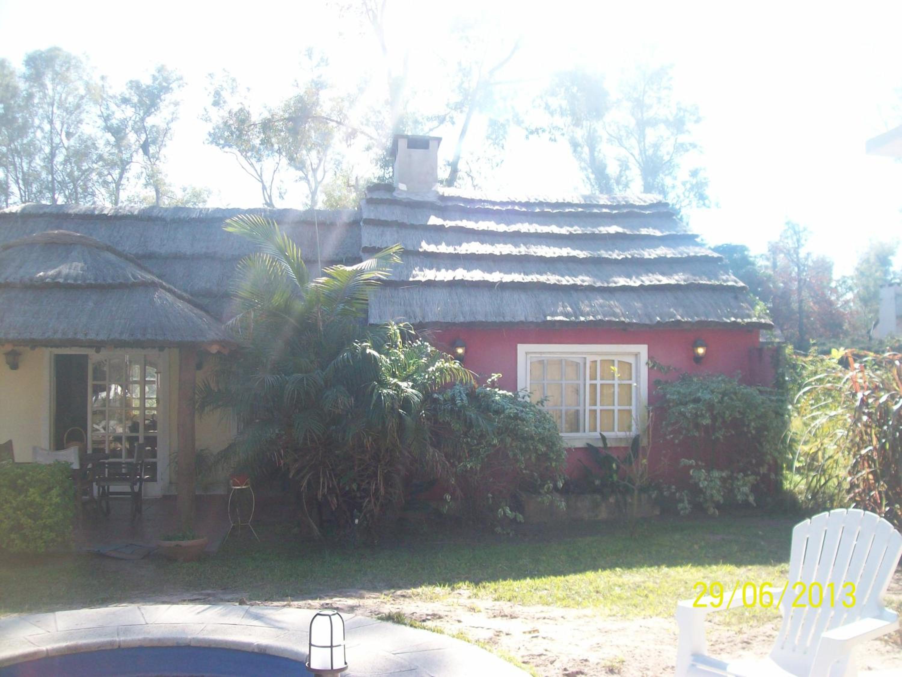 One-Bedroom House photo 3