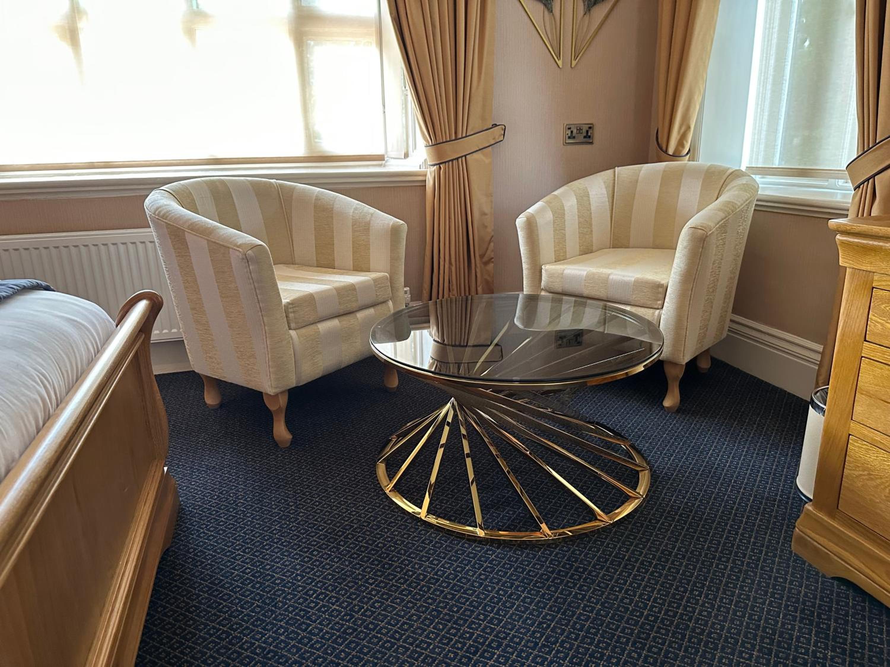 Deluxe Double Room with Bath - Photo 14