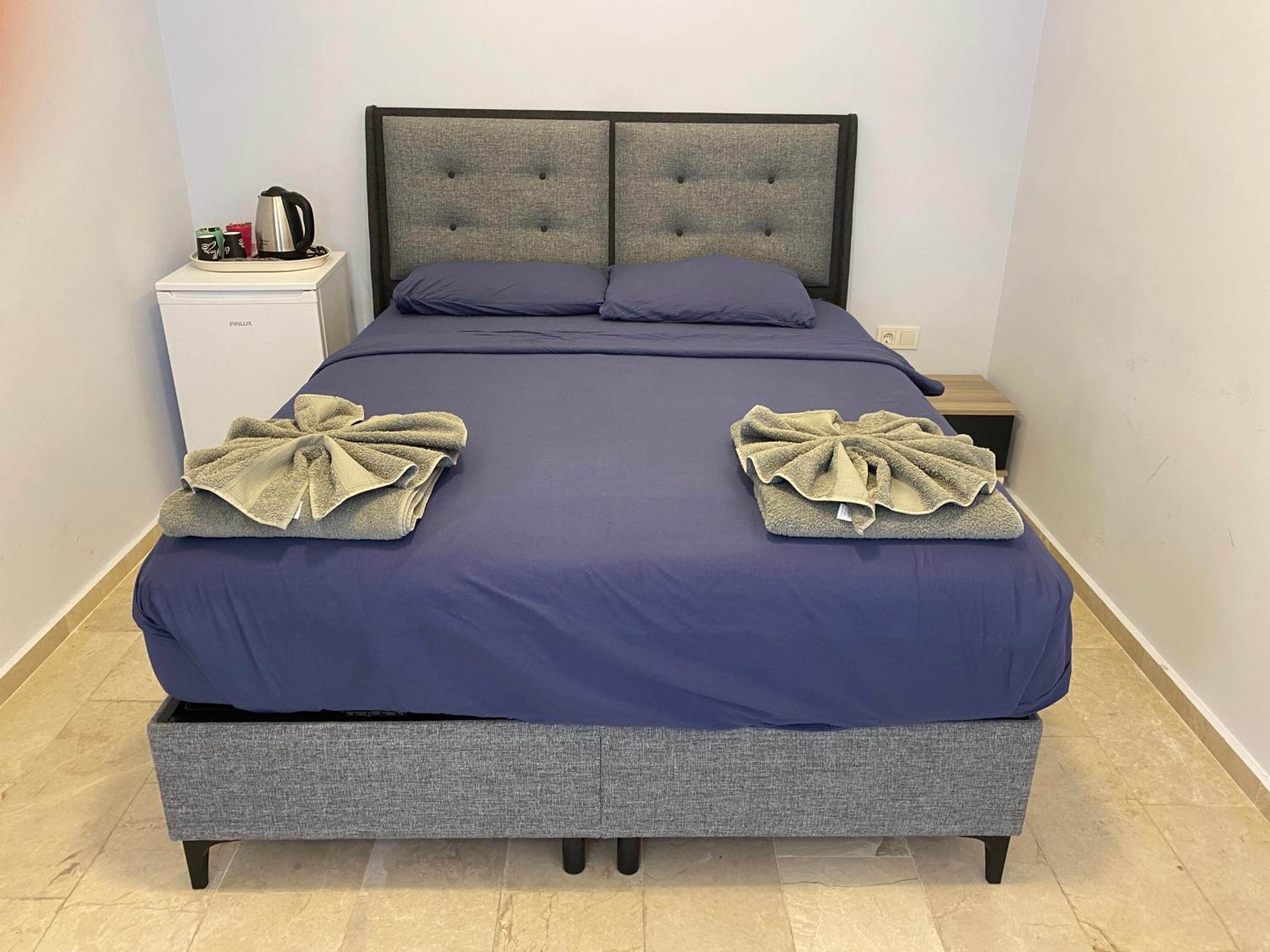 Double Room - Photo 3