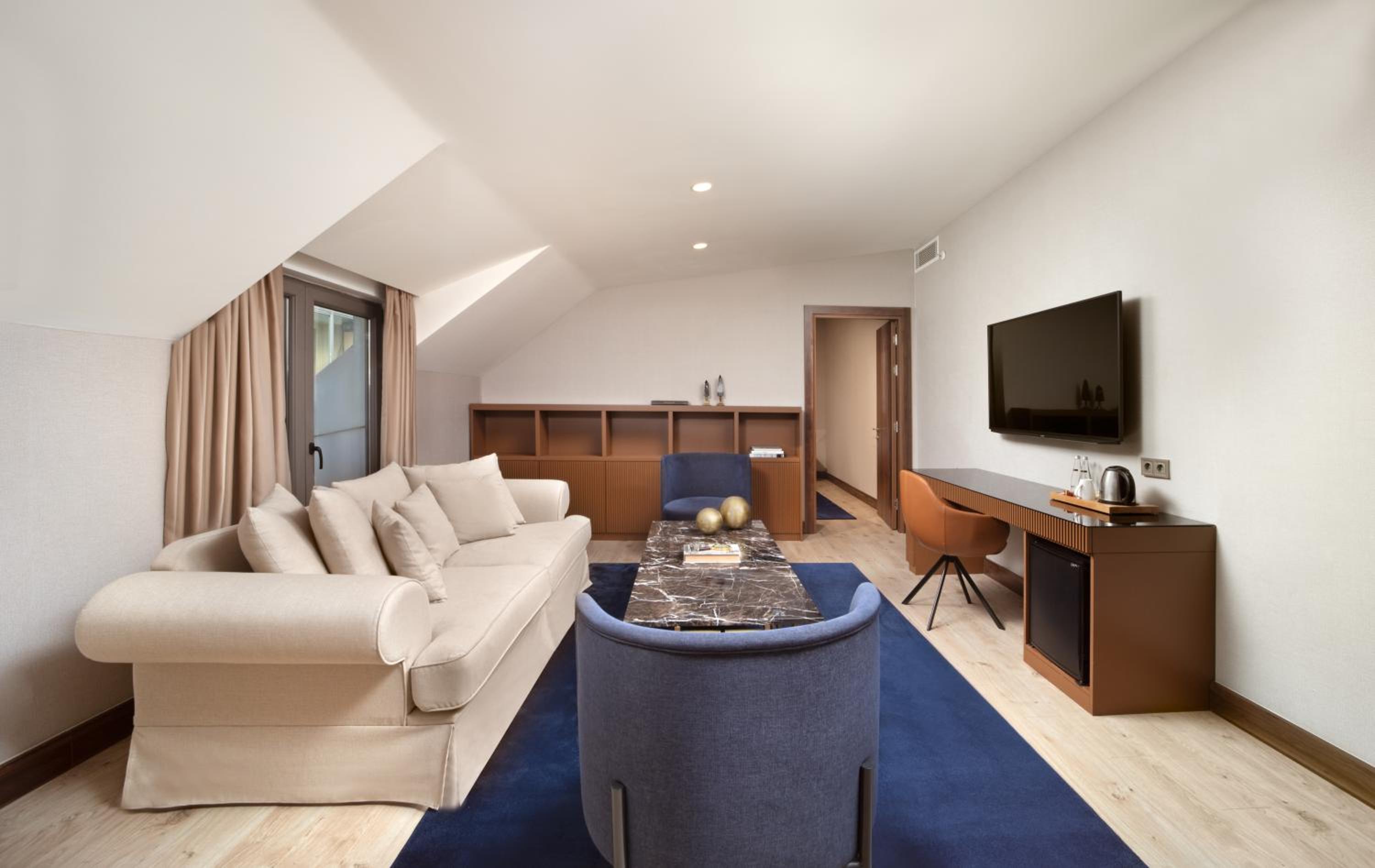 King Suite