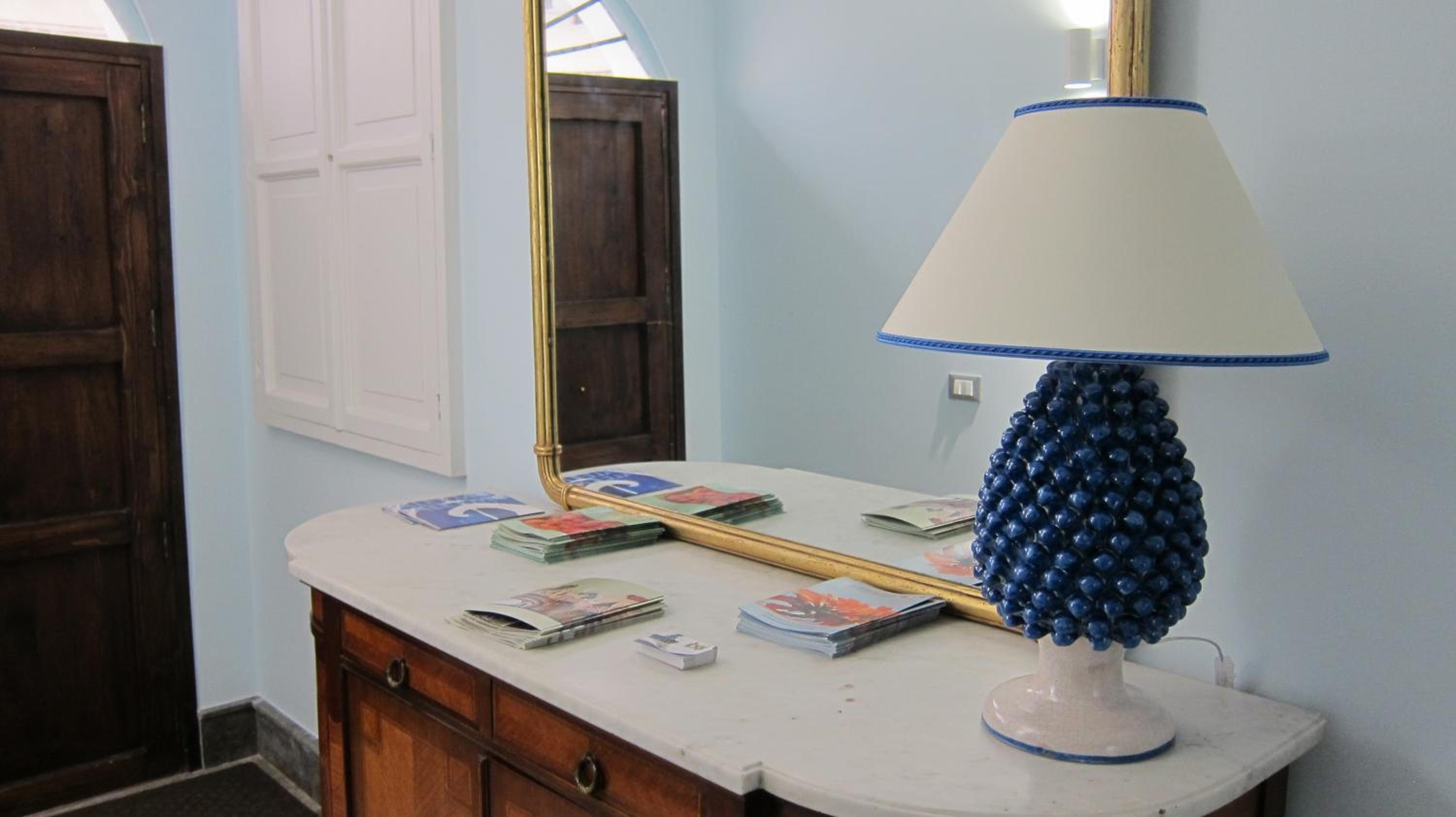 Double Room - Photo 6