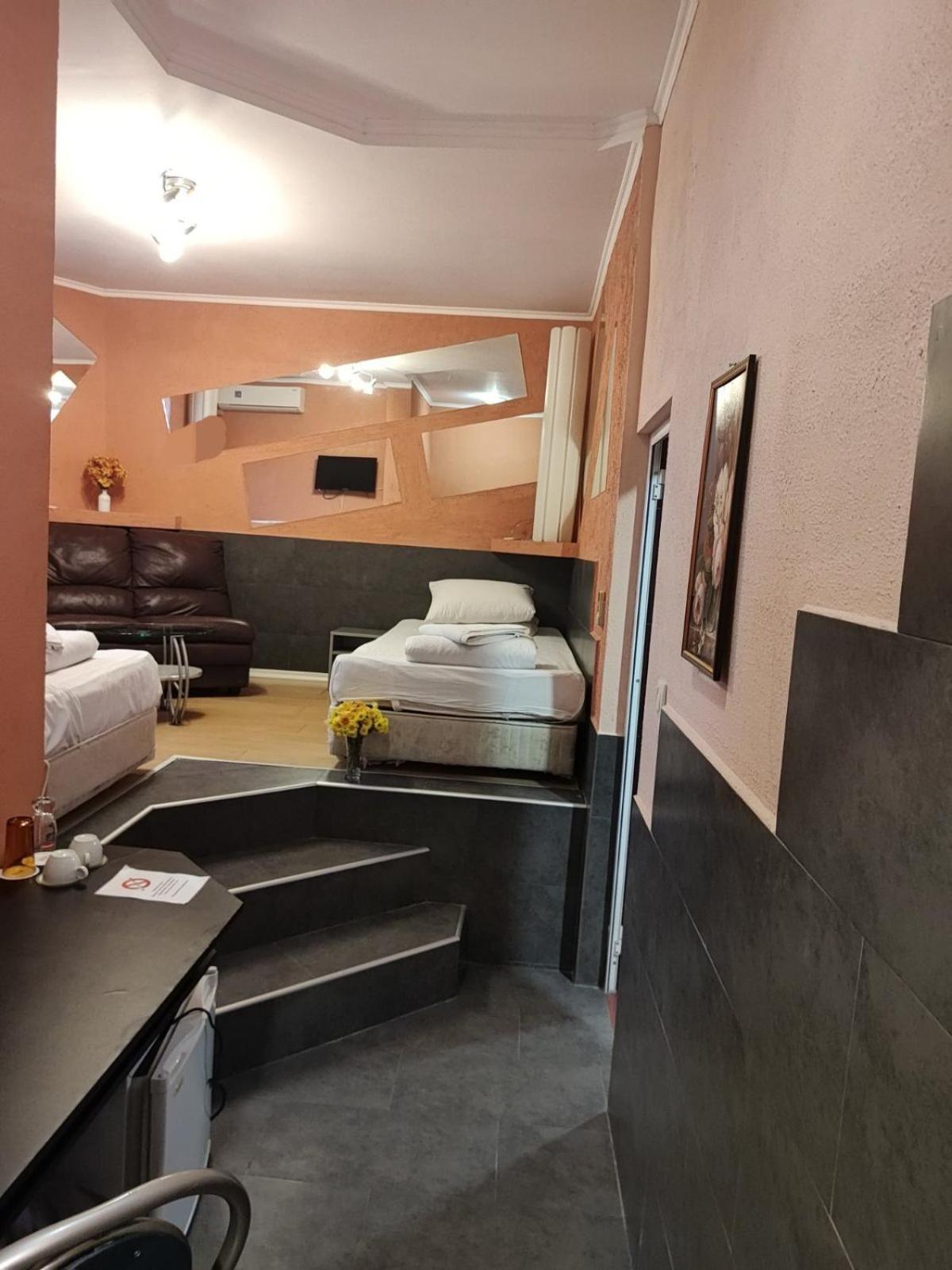 Economy Twin Room