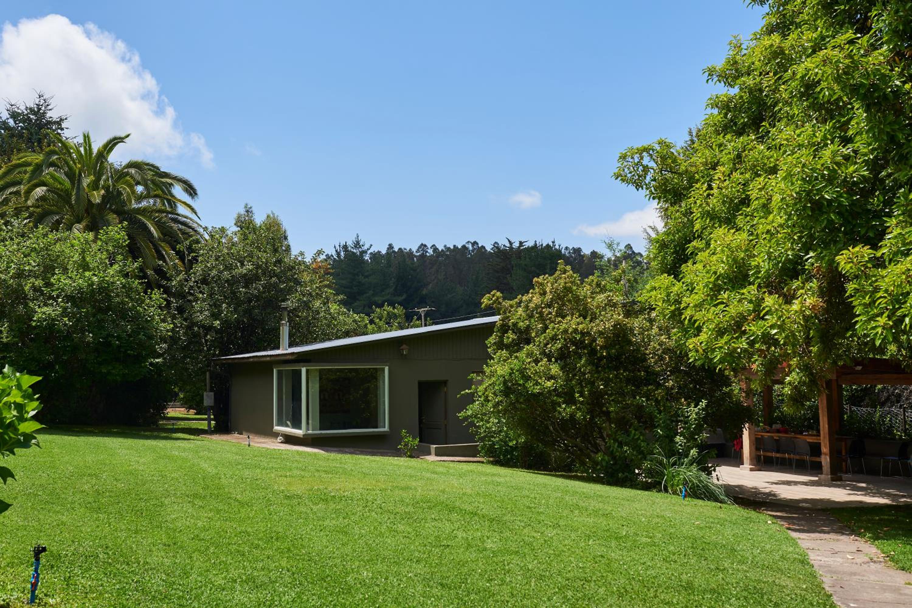 Four-Bedroom House photo 1