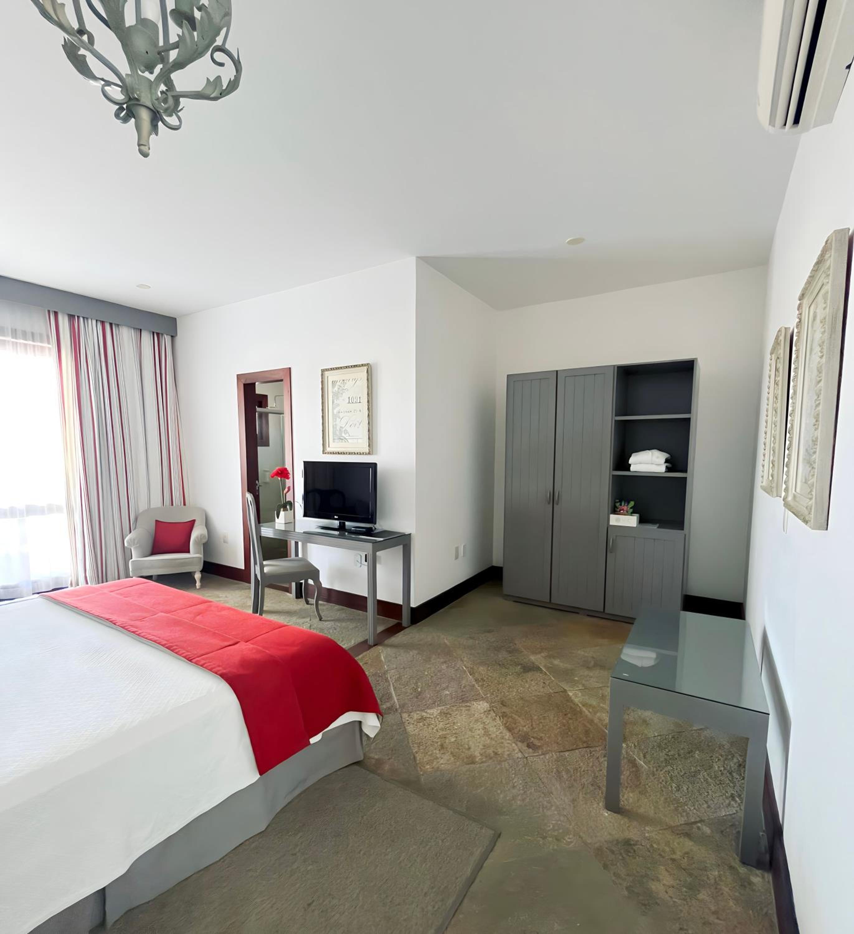 Standard Double Suite photo 3