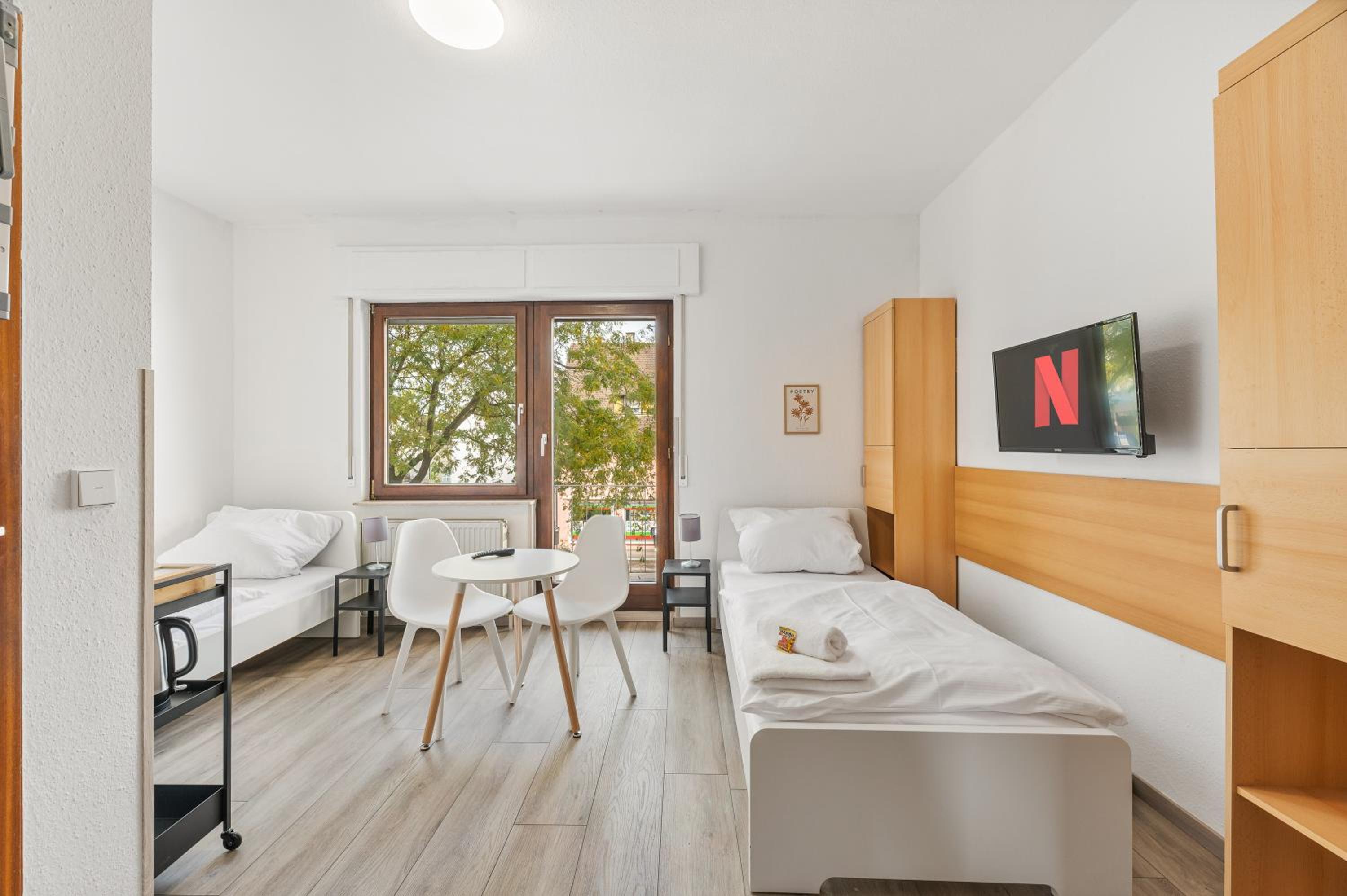 Twin Room With Balcony photo 3