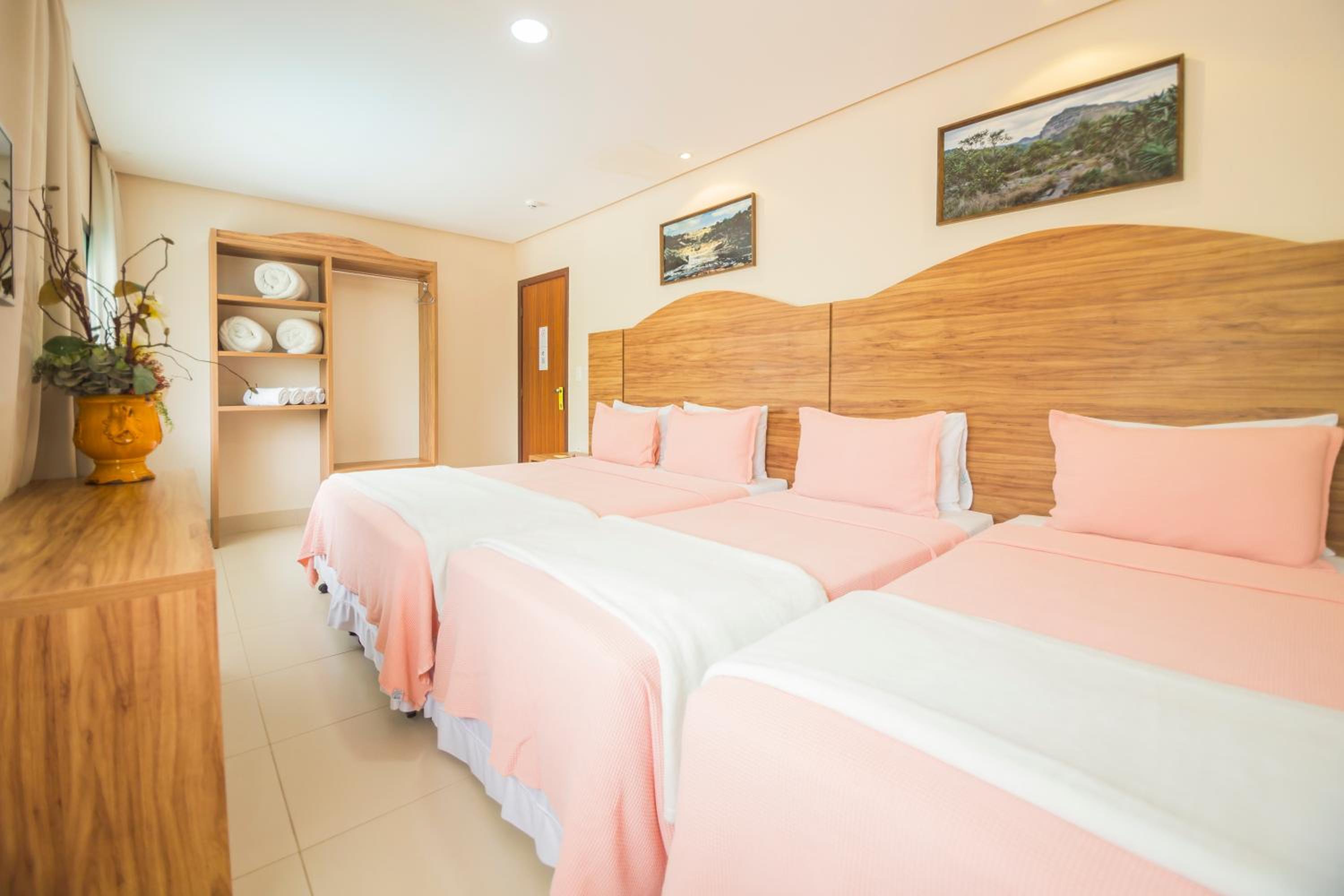 Family Suite photo 3