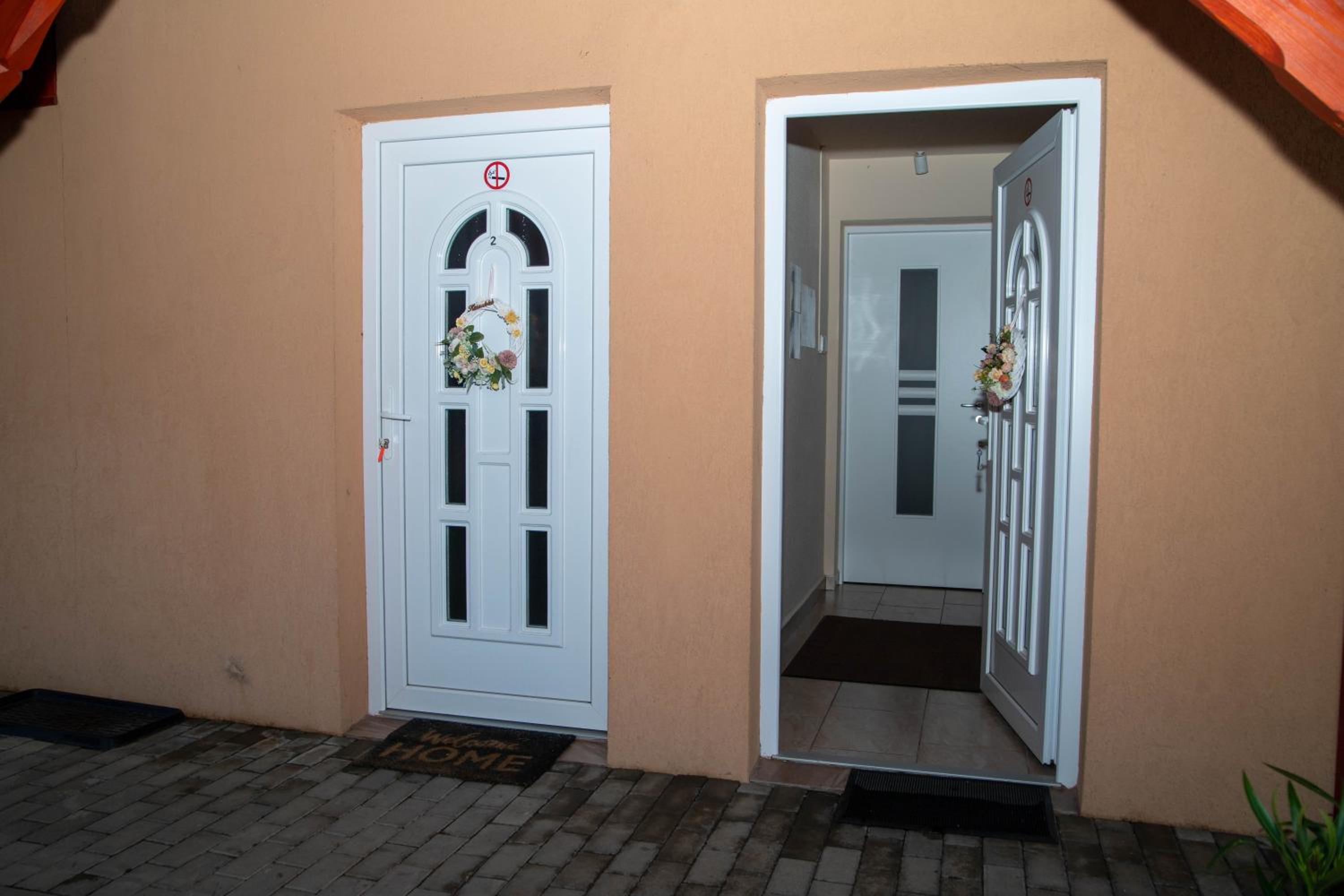 Two-Bedroom Apartment - Photo 11