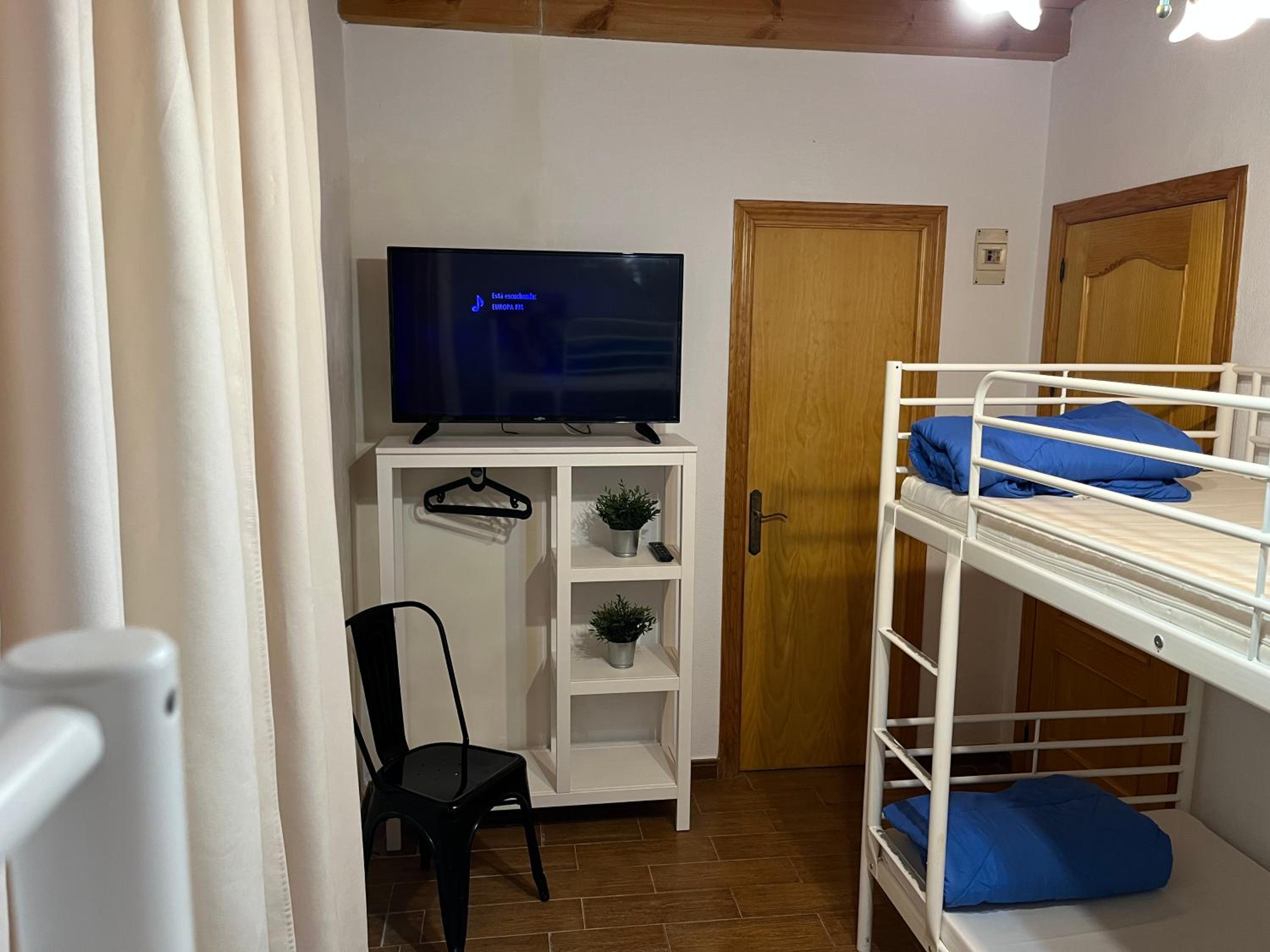 Dos Habitaciones Dobles Conectadas (CA00978)