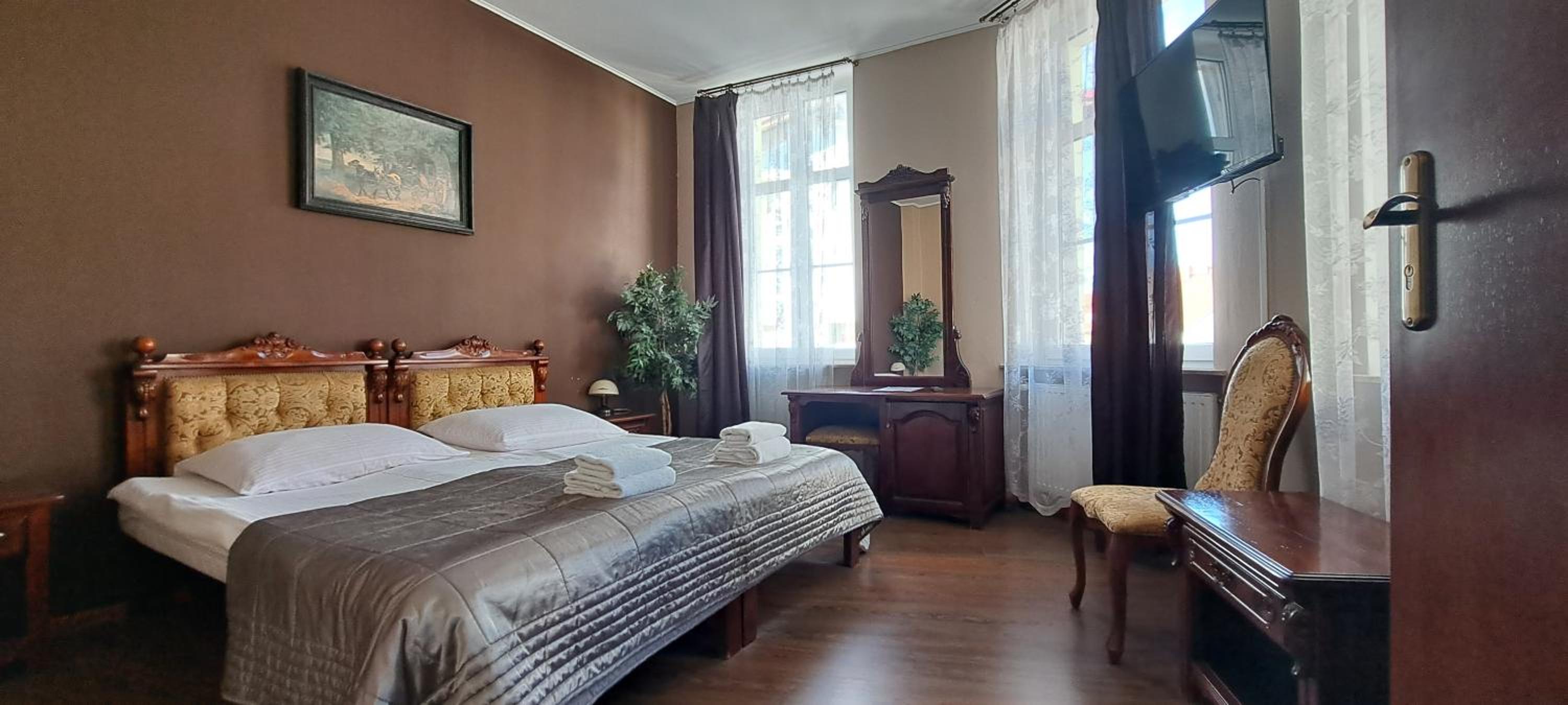 Deluxe Suite - Photo 1