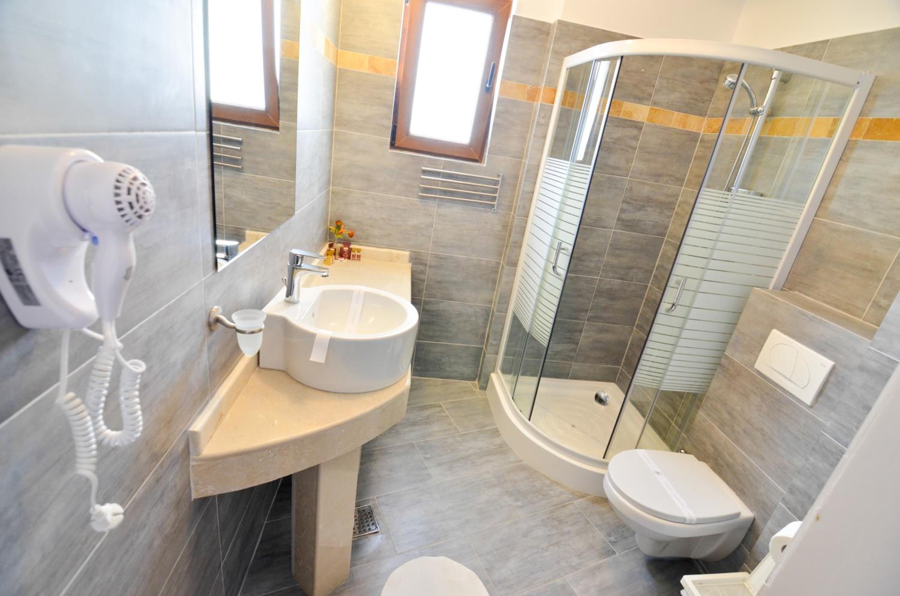 Double Room with Balcony photo 3