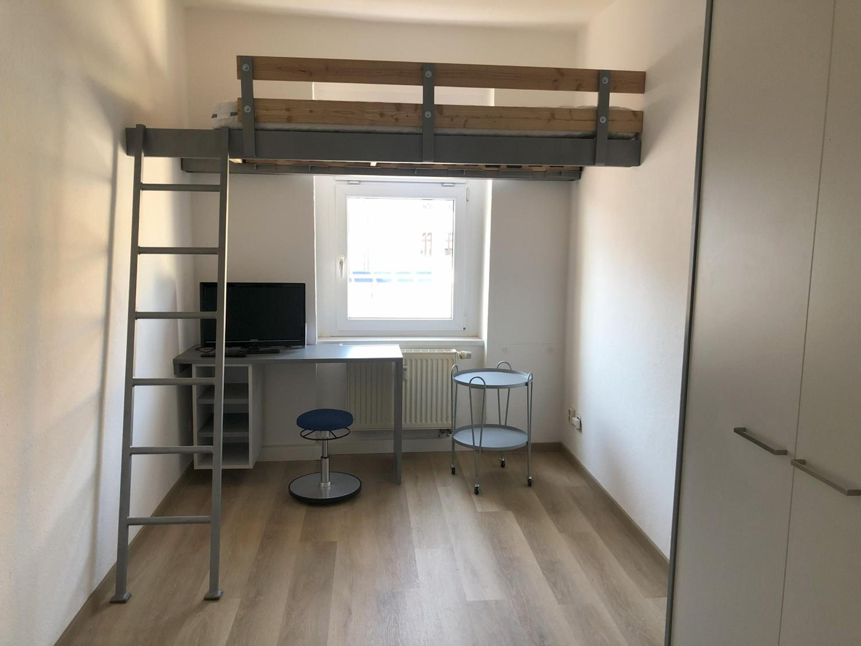 Apartment With Balcony photo 1
