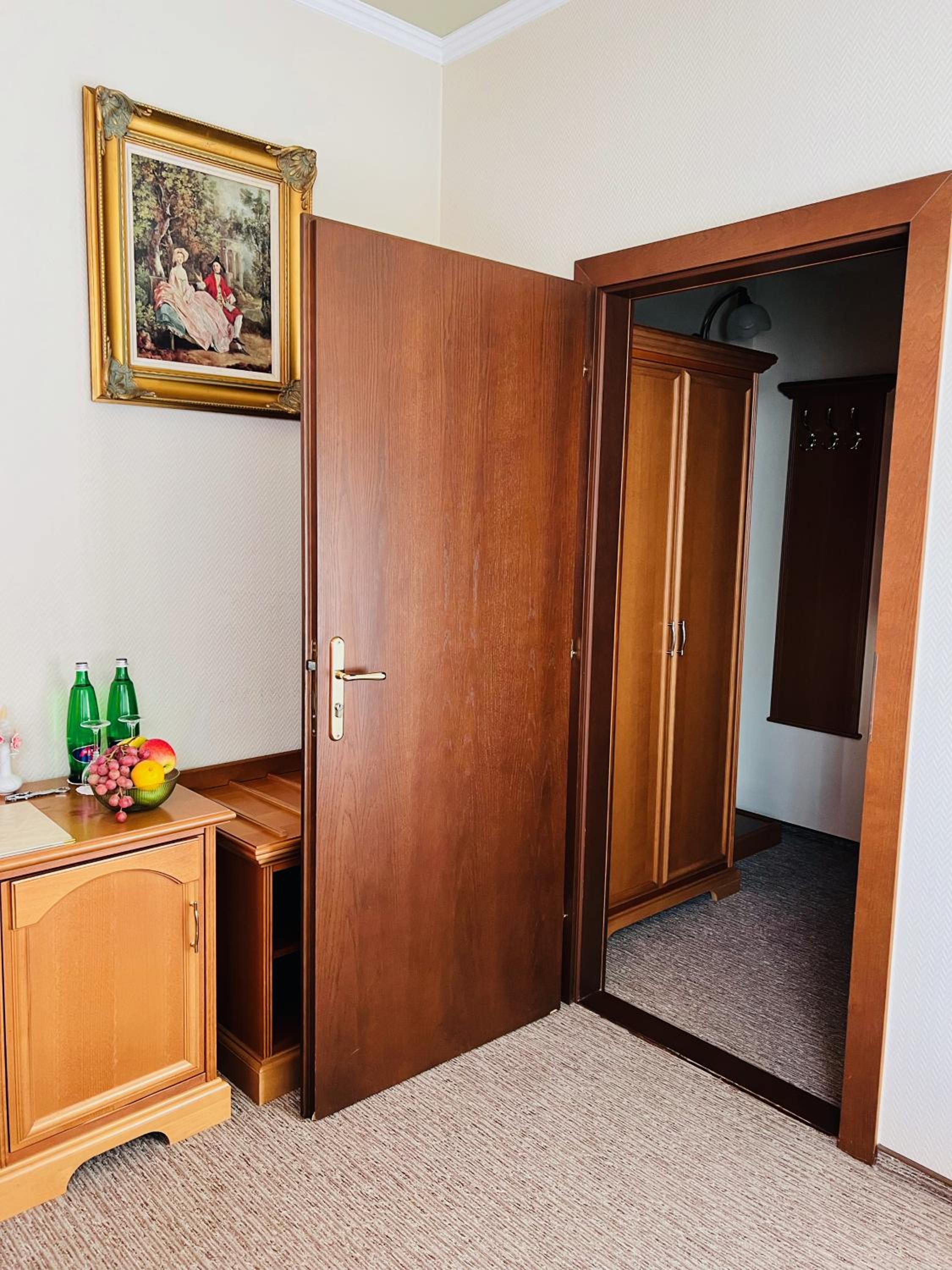 Deluxe Double Room photo 2