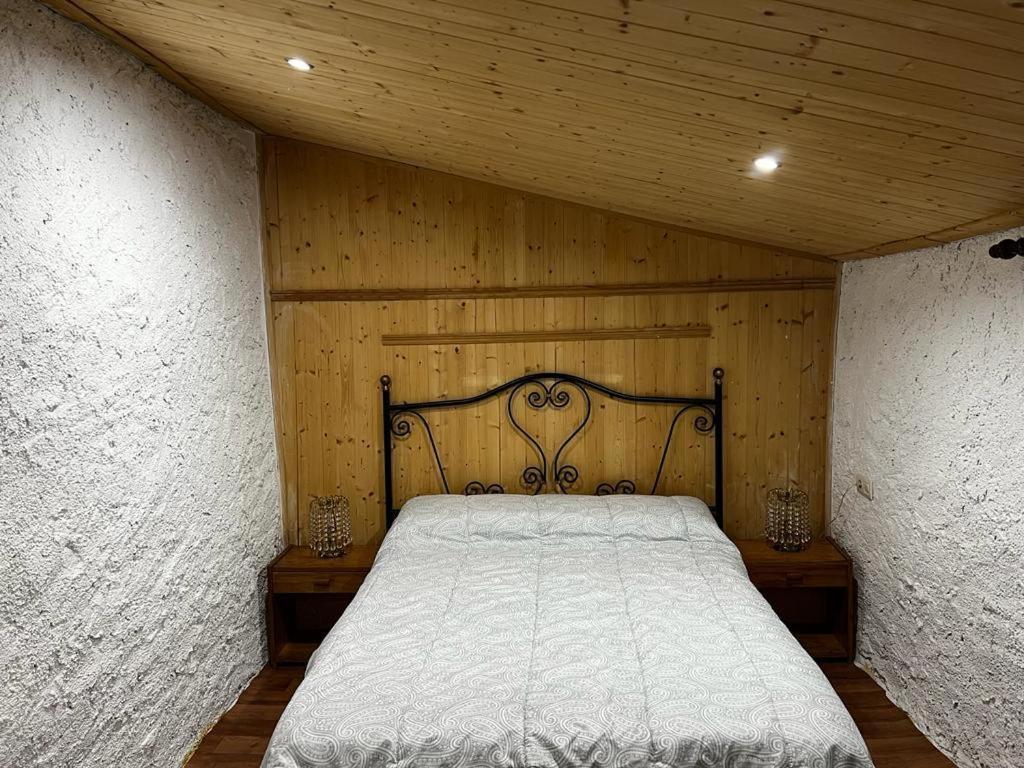 Four-Bedroom House photo 2