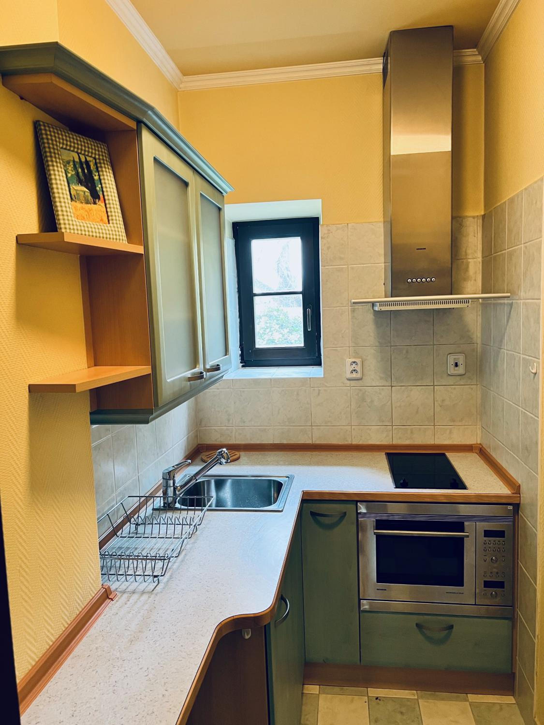 Deluxe Apartment photo 2