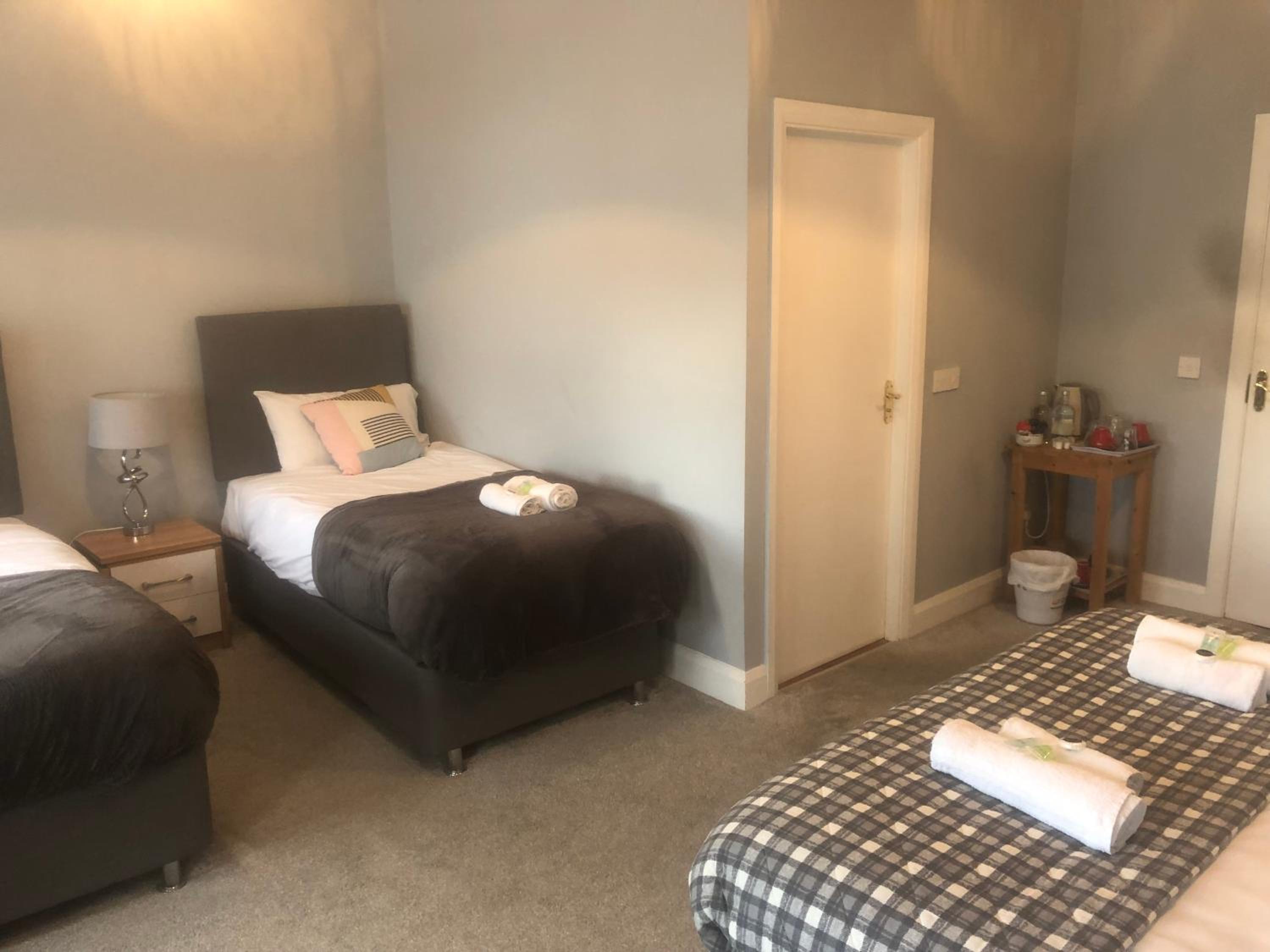 Deluxe Family Room - Photo 1