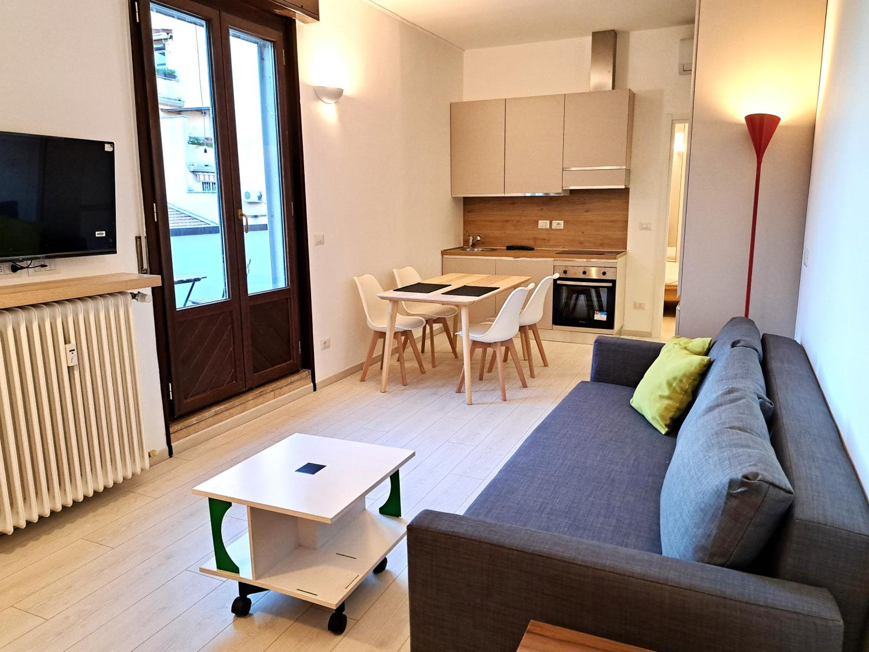 One-Bedroom Apartment