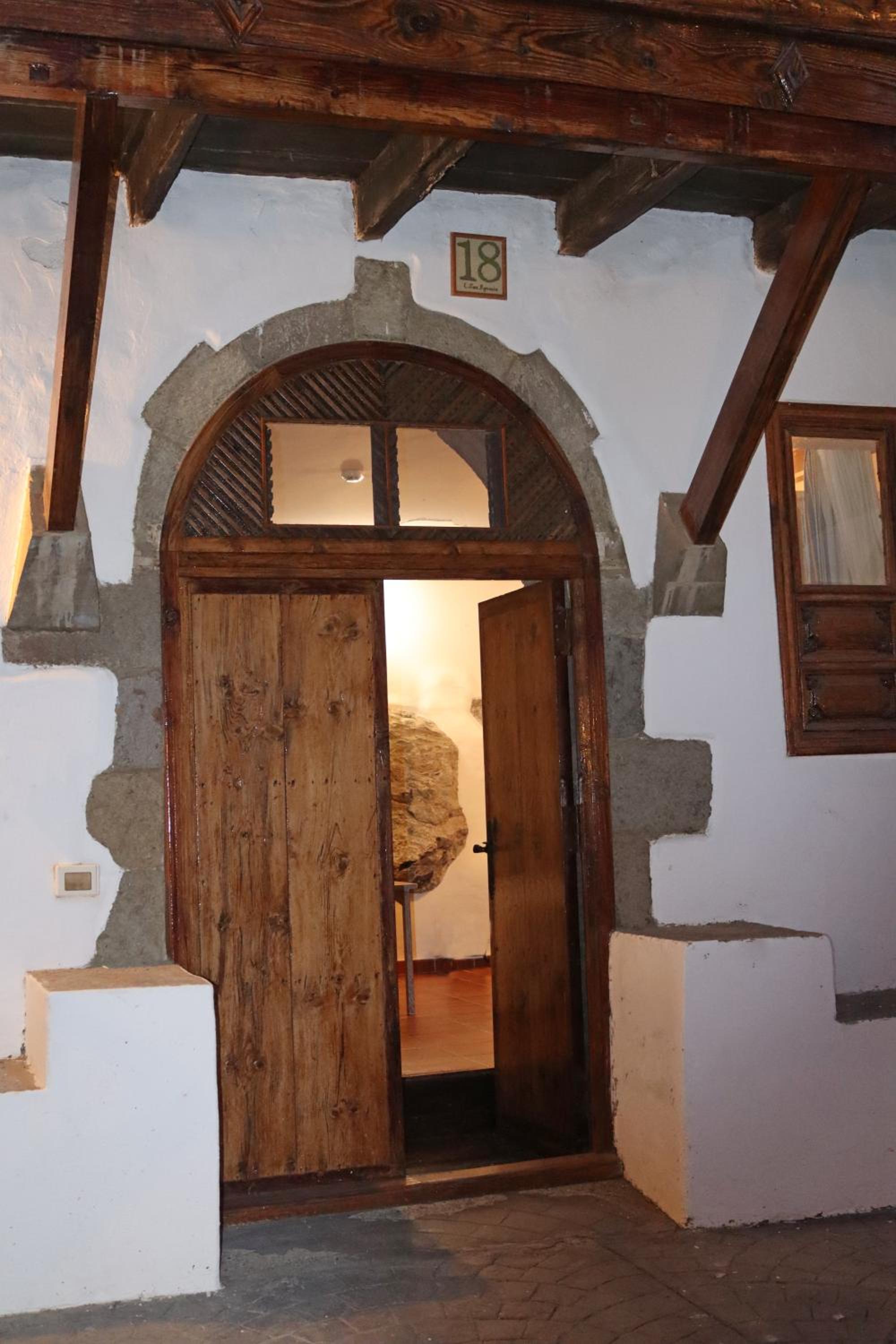 Double or Twin Room photo 2